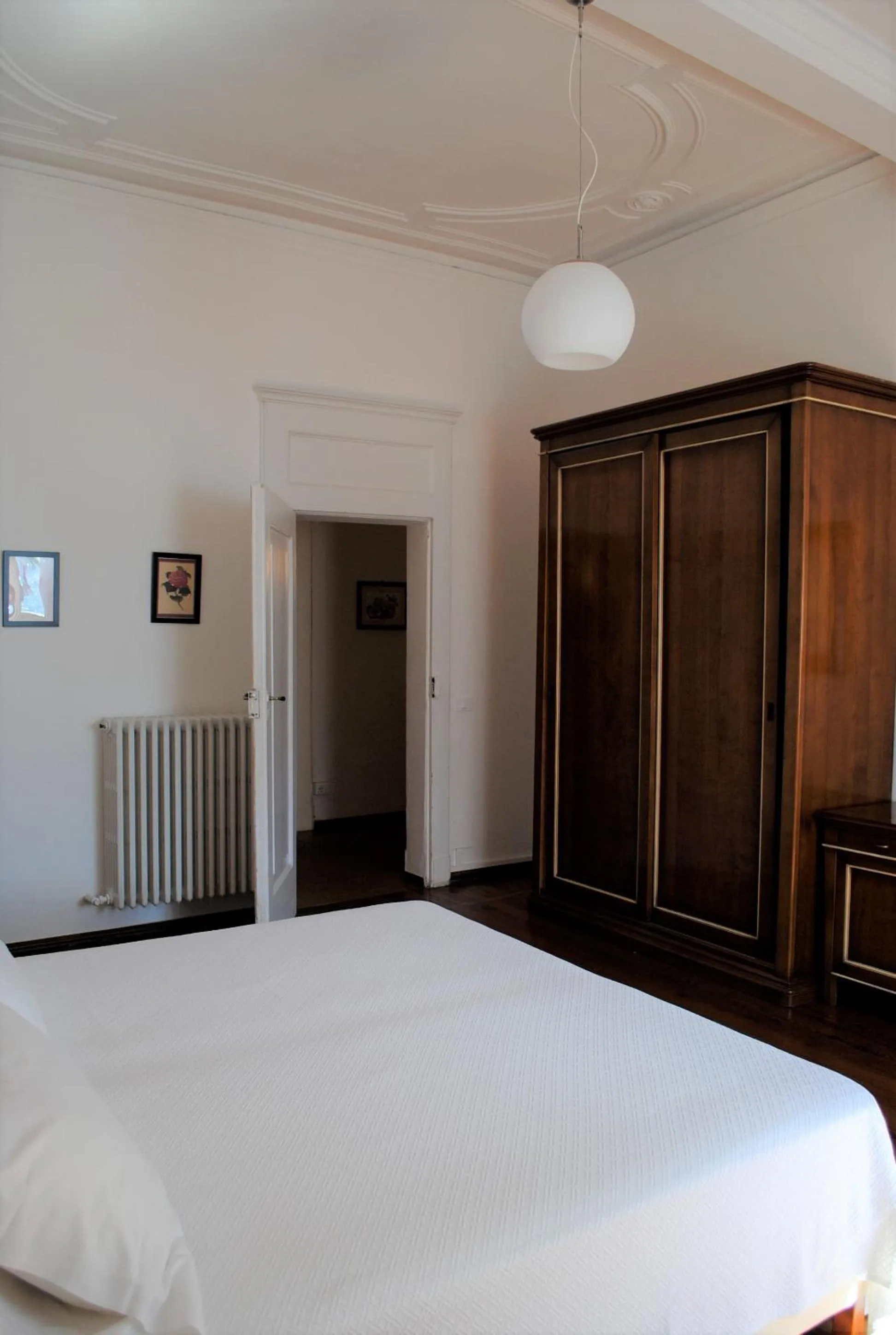 Bedroom, Bed in Suite Villa Lillia