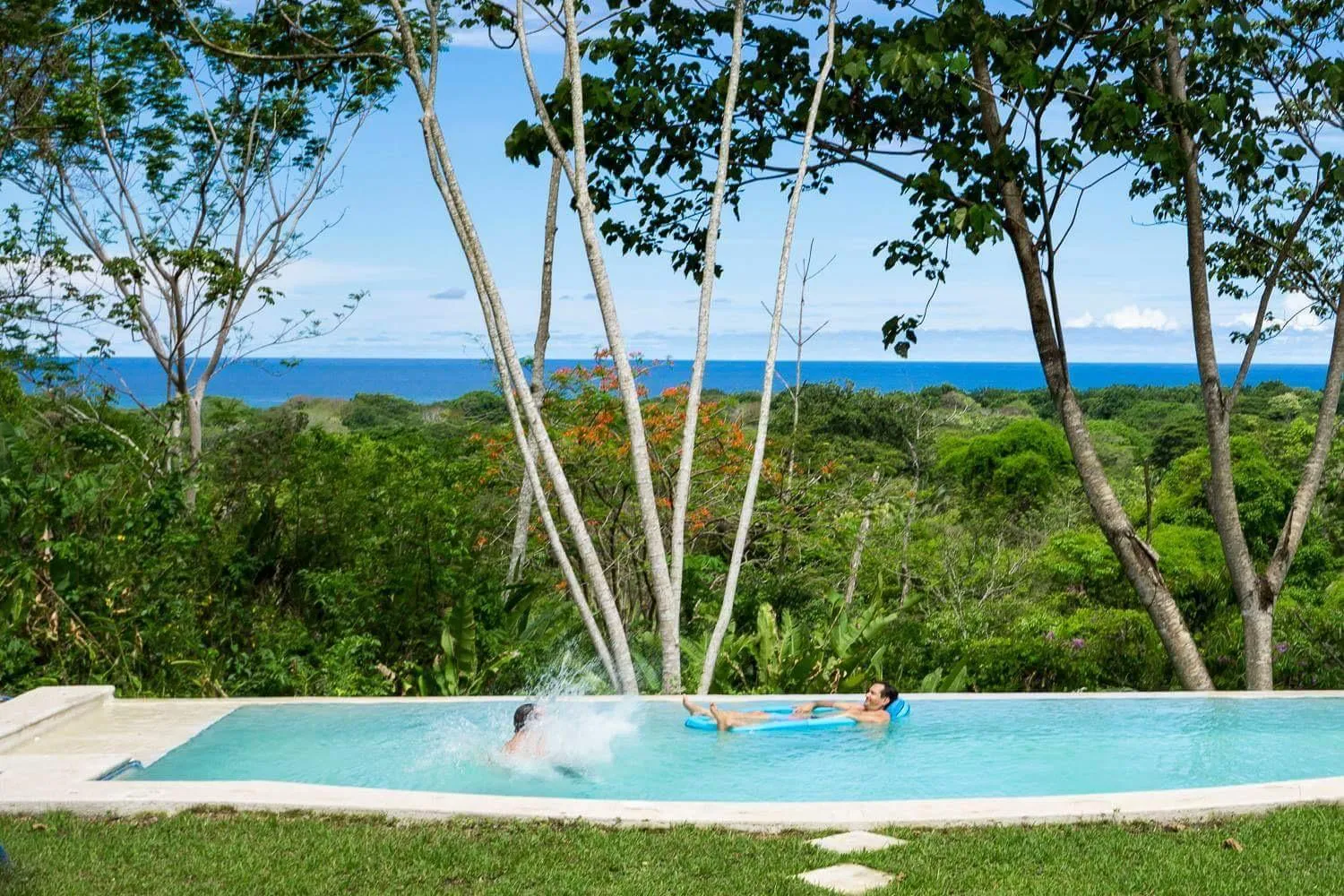 Swimming pool in Jungle Lodge at Wild Sun Rescue Center