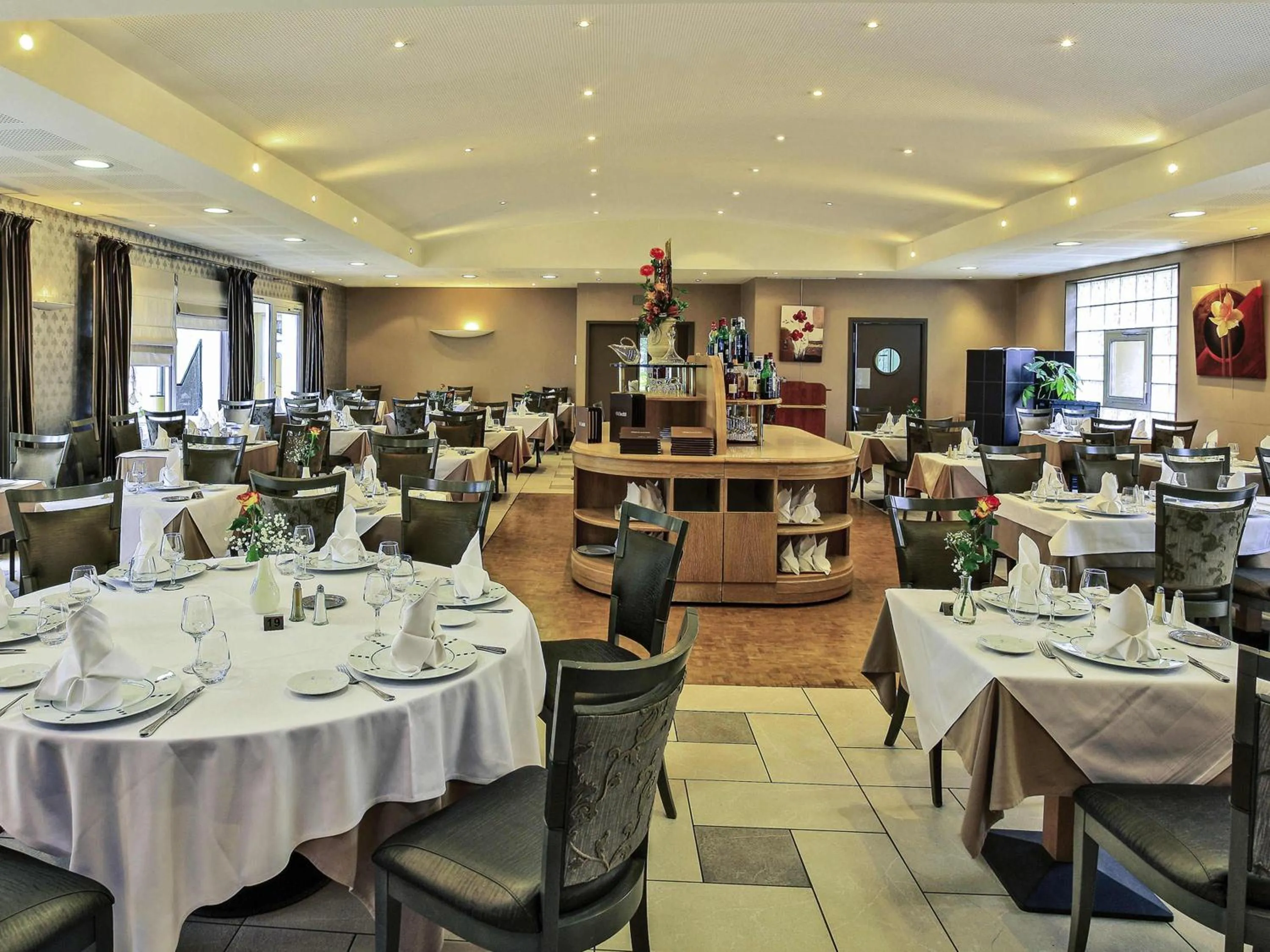 Restaurant/places to eat in Mercure Castres L'Occitan