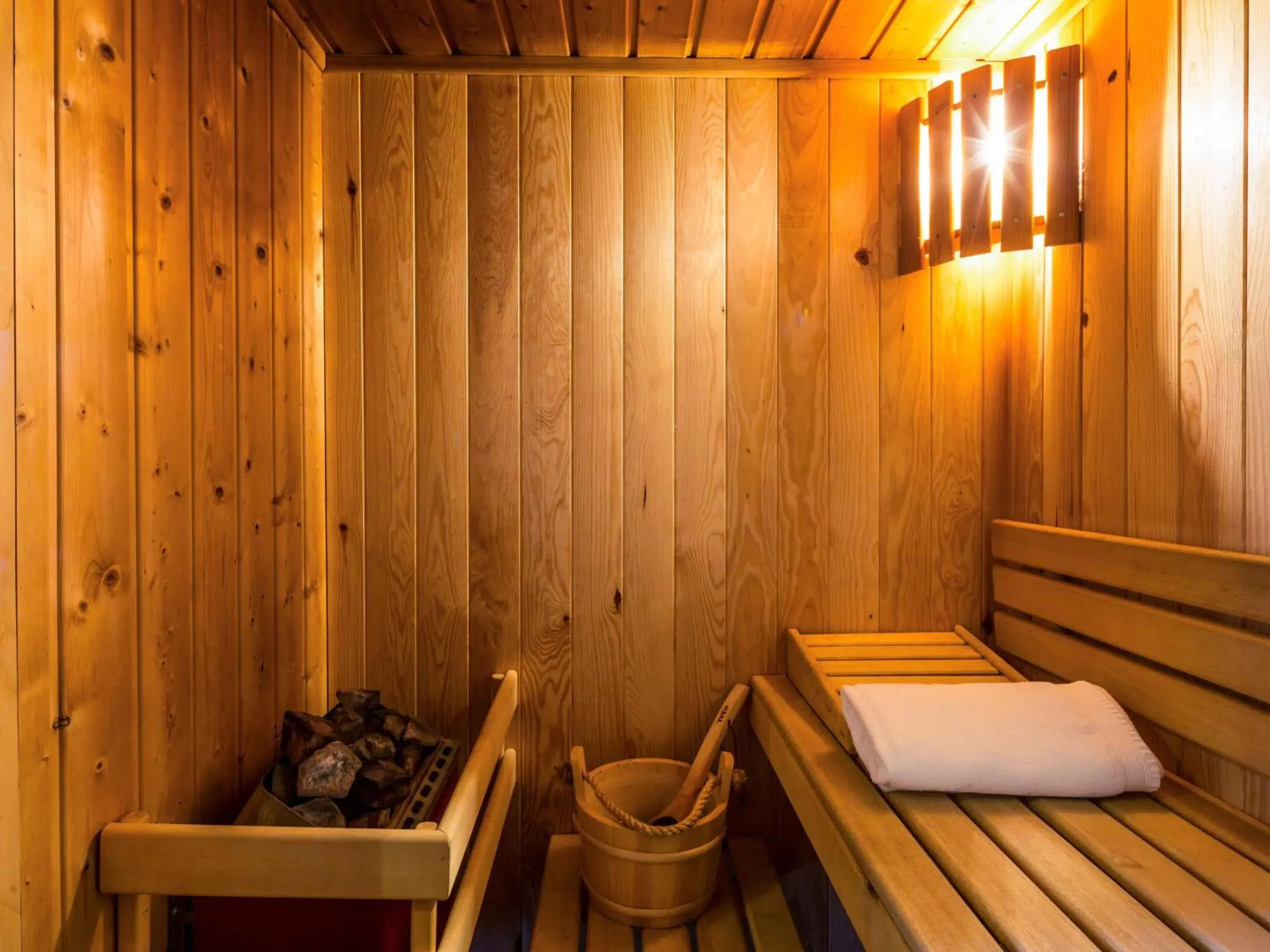 Fitness centre/facilities in Mercure Castres L'Occitan Fitness centre/facilities in Mercure Castres L'Occitan