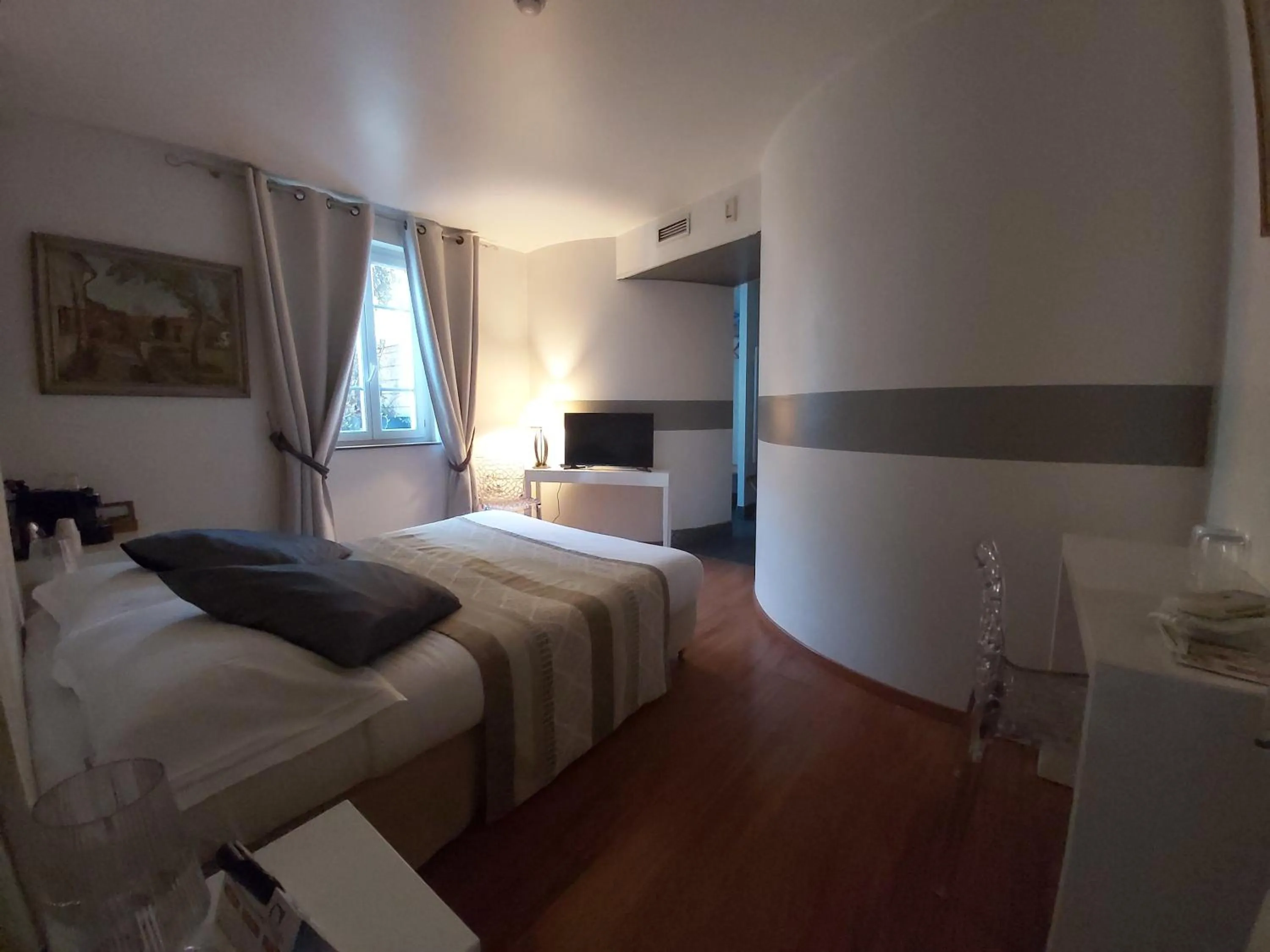 Photo of the whole room, Bed in Logis Au Canard Gourmand