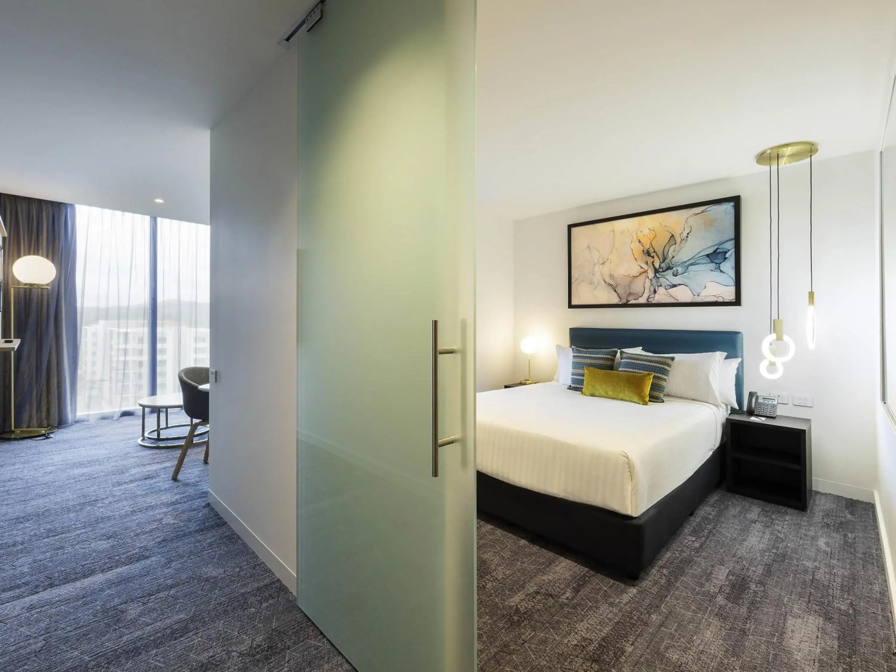 Bedroom, Bed in Mercure Canberra Belconnen Bedroom, Bed in Mercure Canberra Belconnen