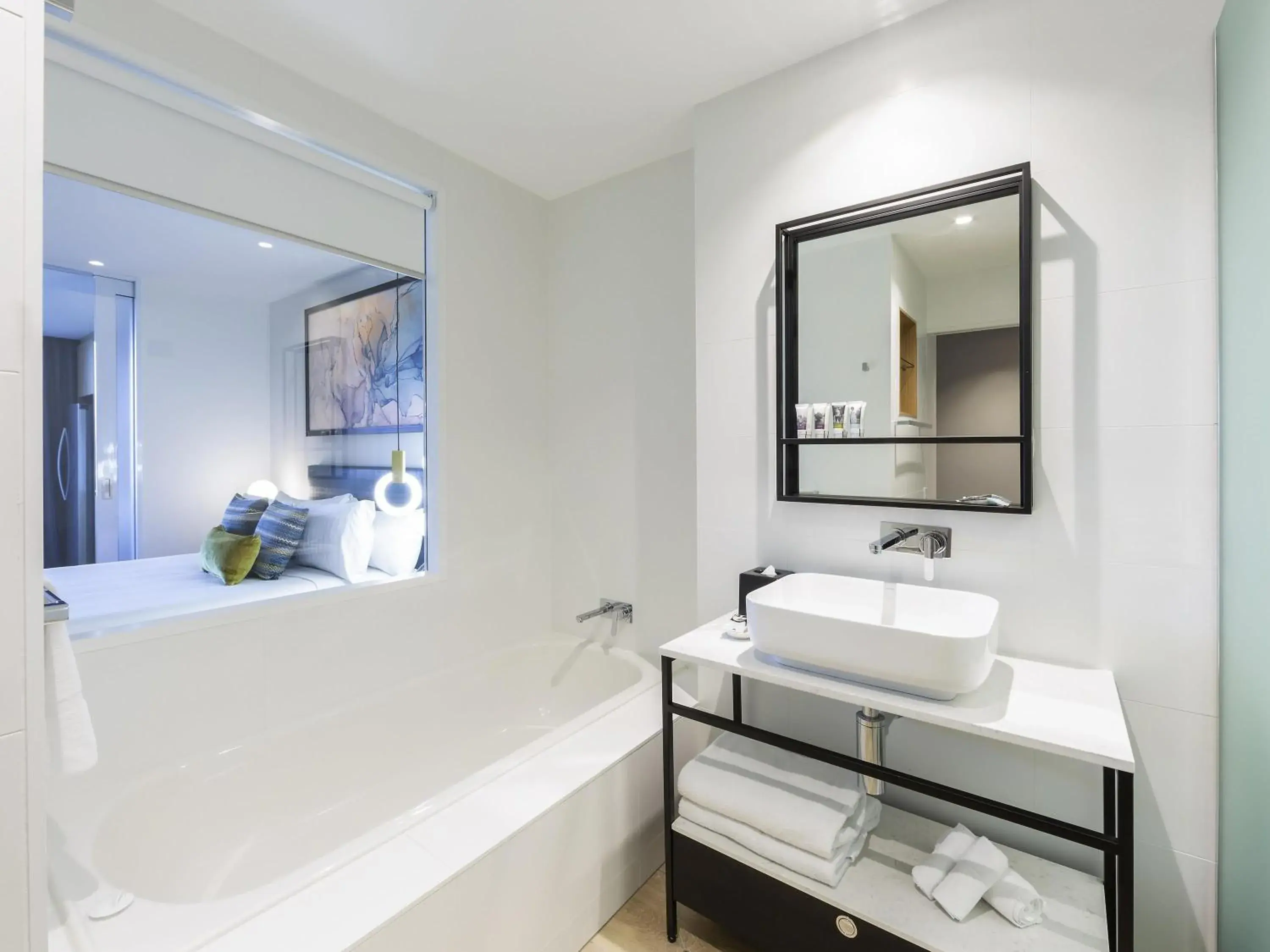 Property building in Mercure Canberra Belconnen Property building in Mercure Canberra Belconnen