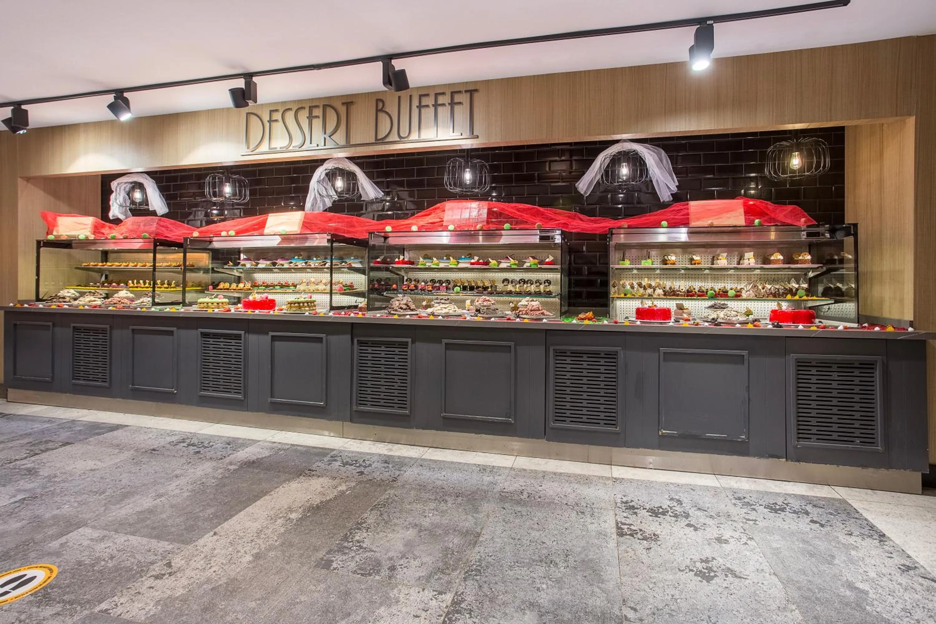 Food and drinks in Noxinn Deluxe Hotel - Ultra All Inclusive