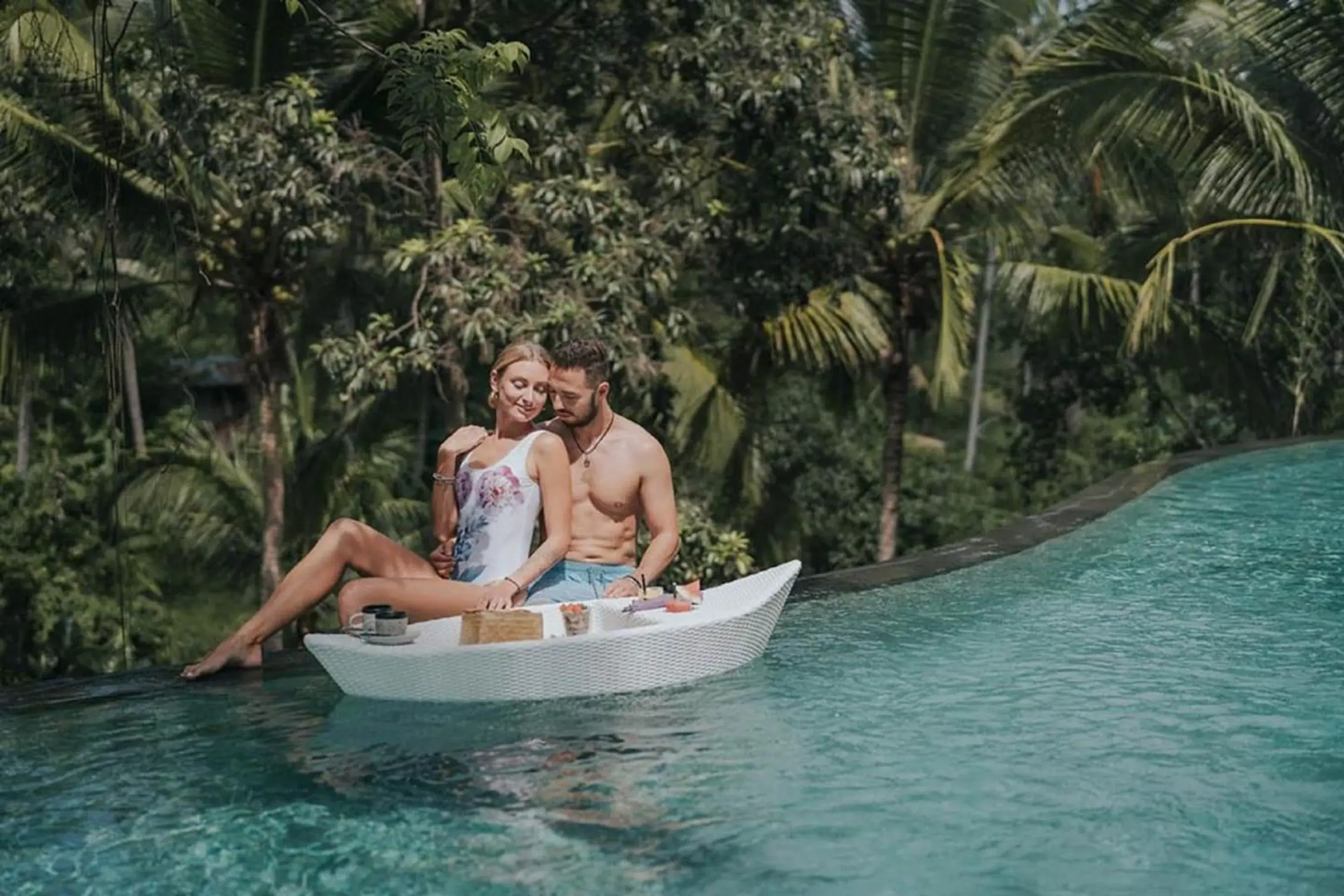 Food and drinks in Adiwana Unagi Suites Food and drinks in Adiwana Unagi Suites