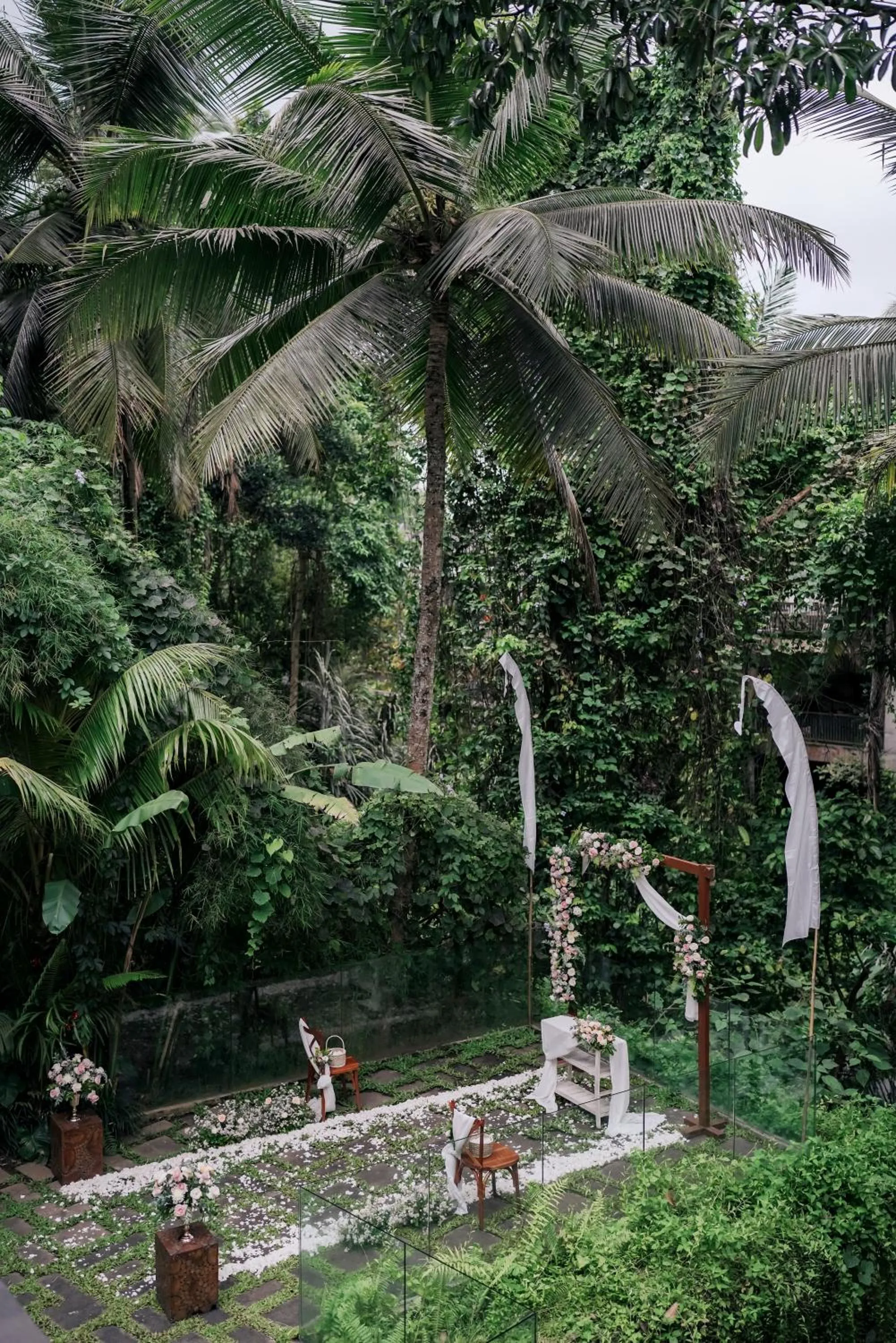 Garden in Adiwana Unagi Suites