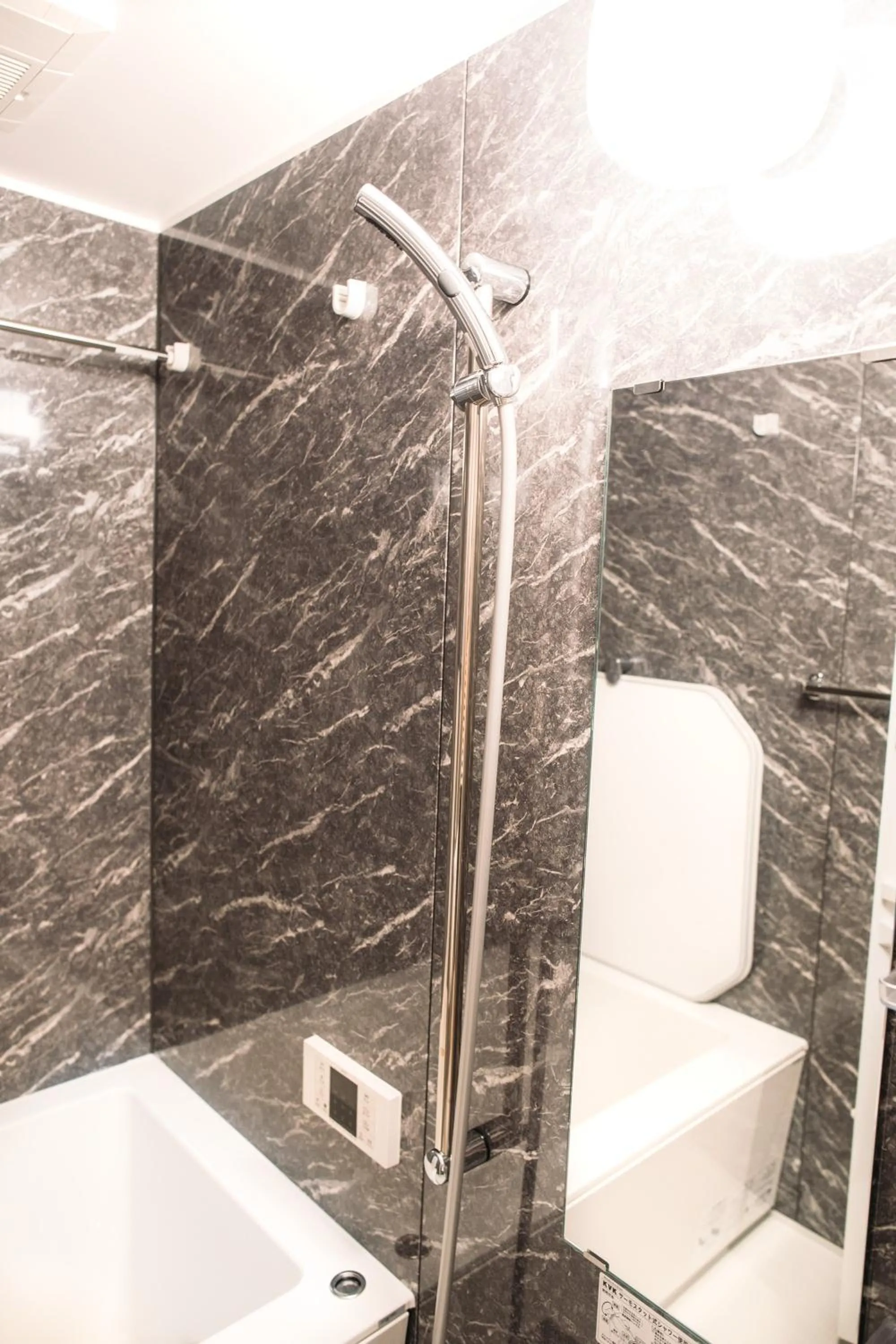 Shower in Dash Living Nihonbashi