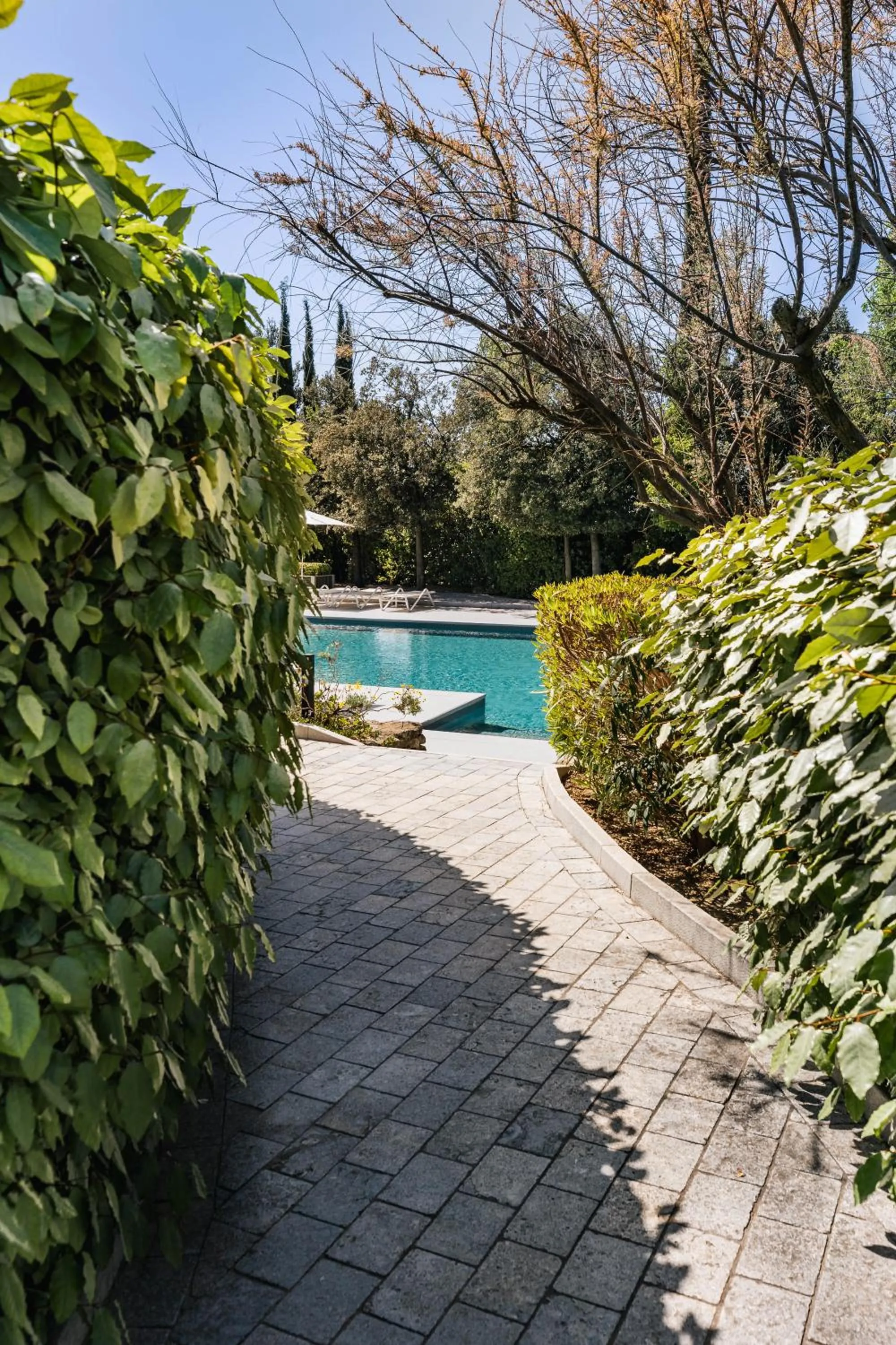 Pool view in Du Côté Des Olivades