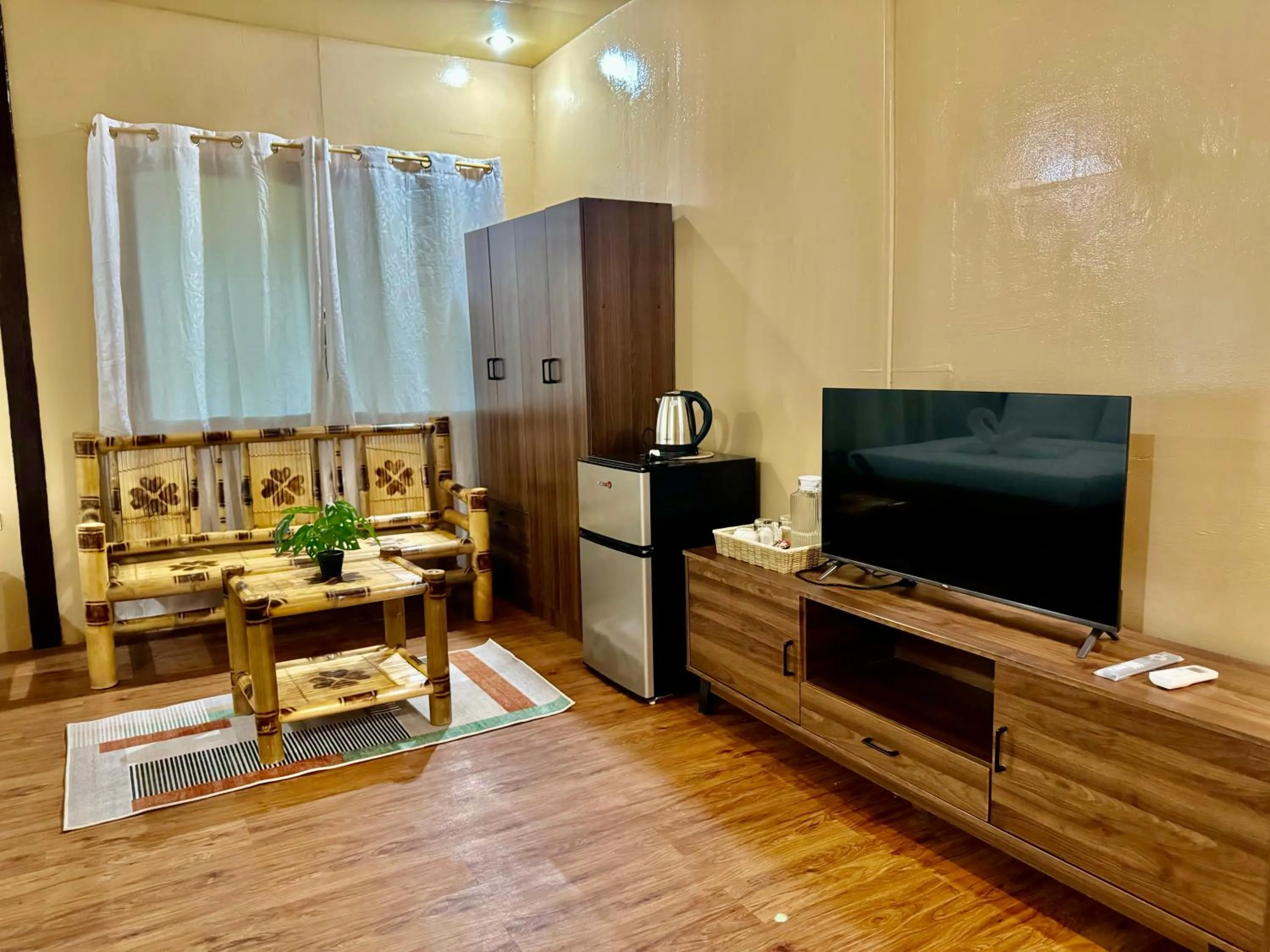 Living room in Loboc Cool River Resort