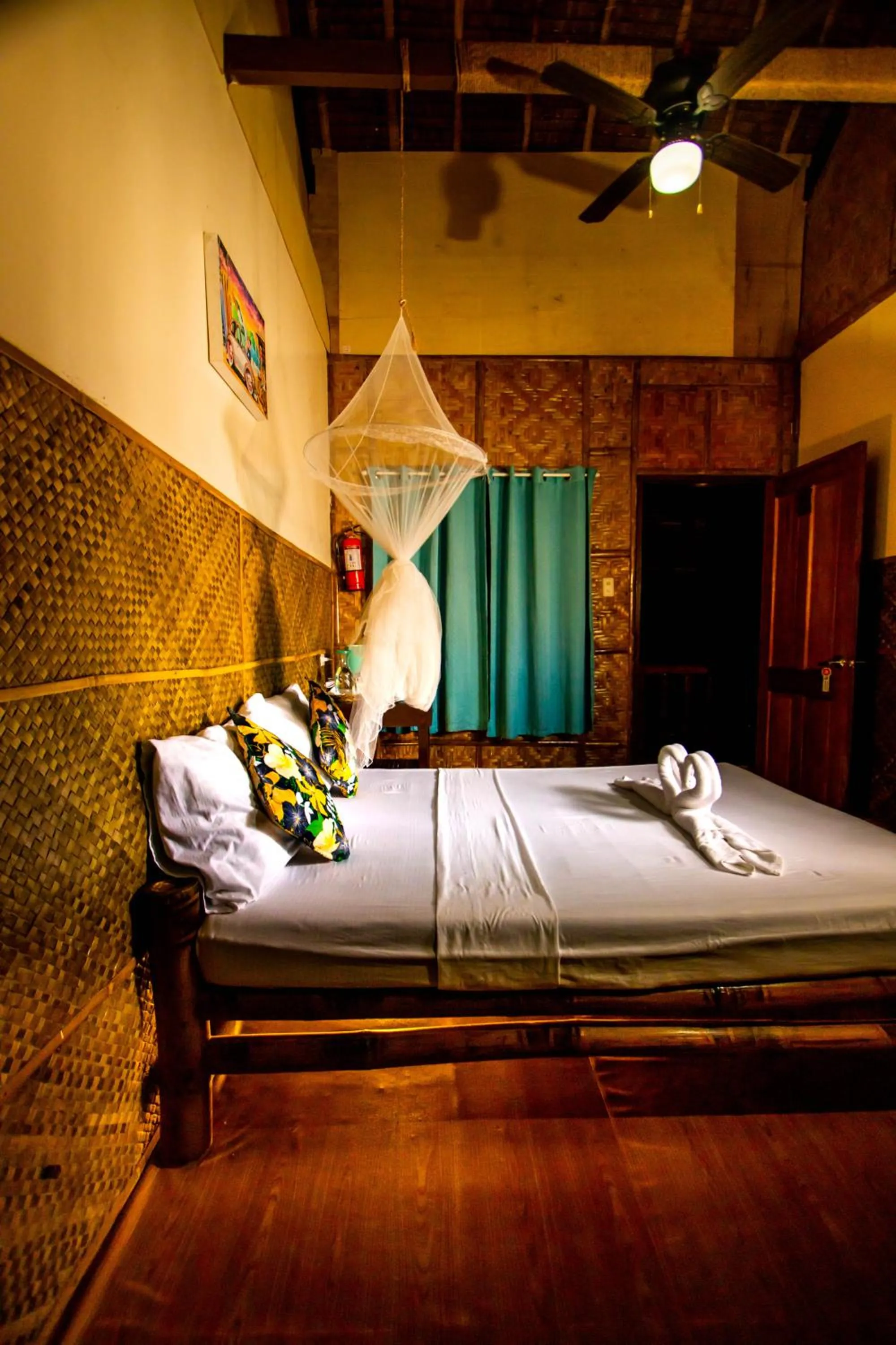 Photo of the whole room, Bed in Loboc Cool River Resort