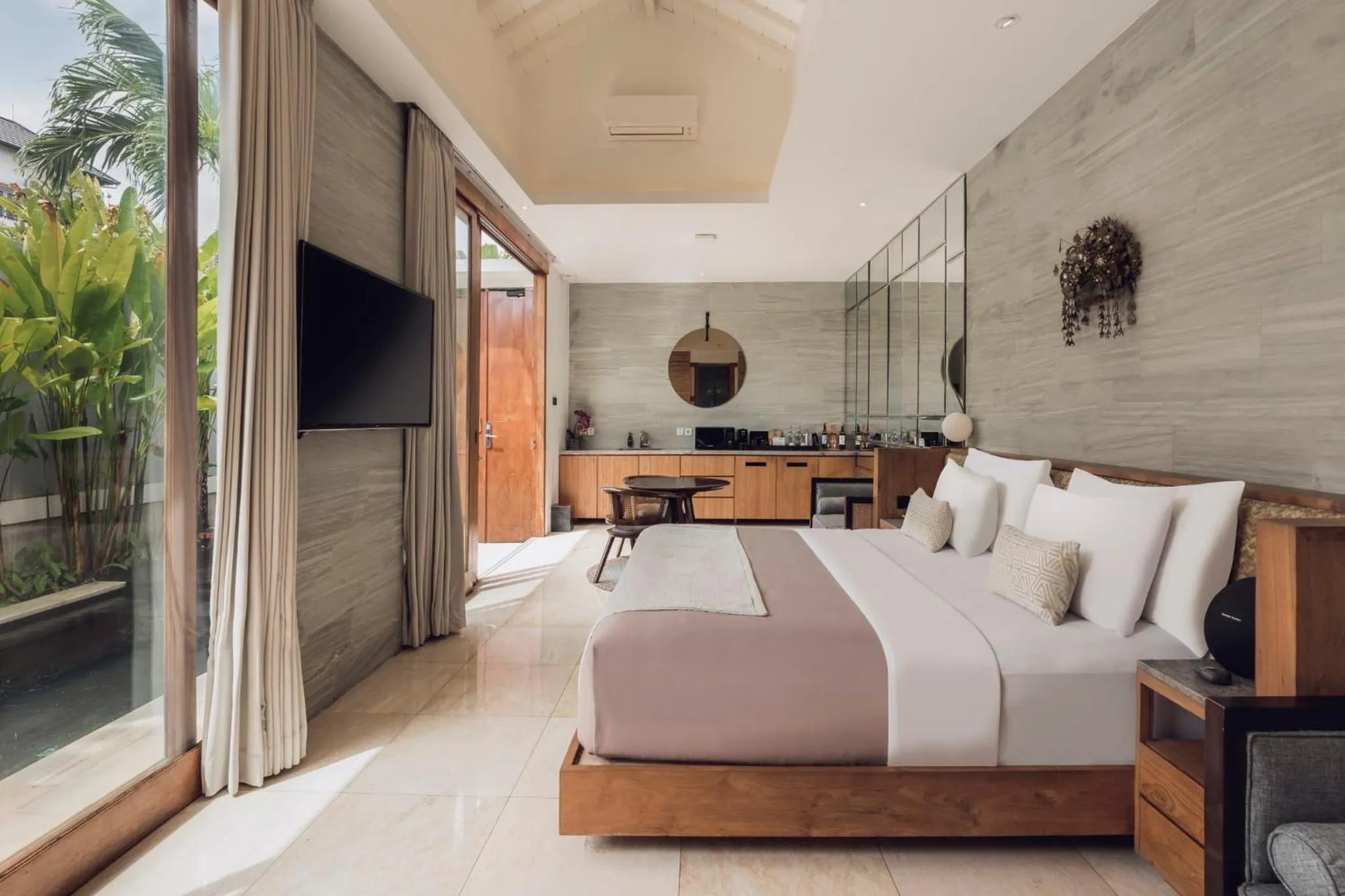 Bedroom in Astera Villa Seminyak by Ini Vie Hospitality