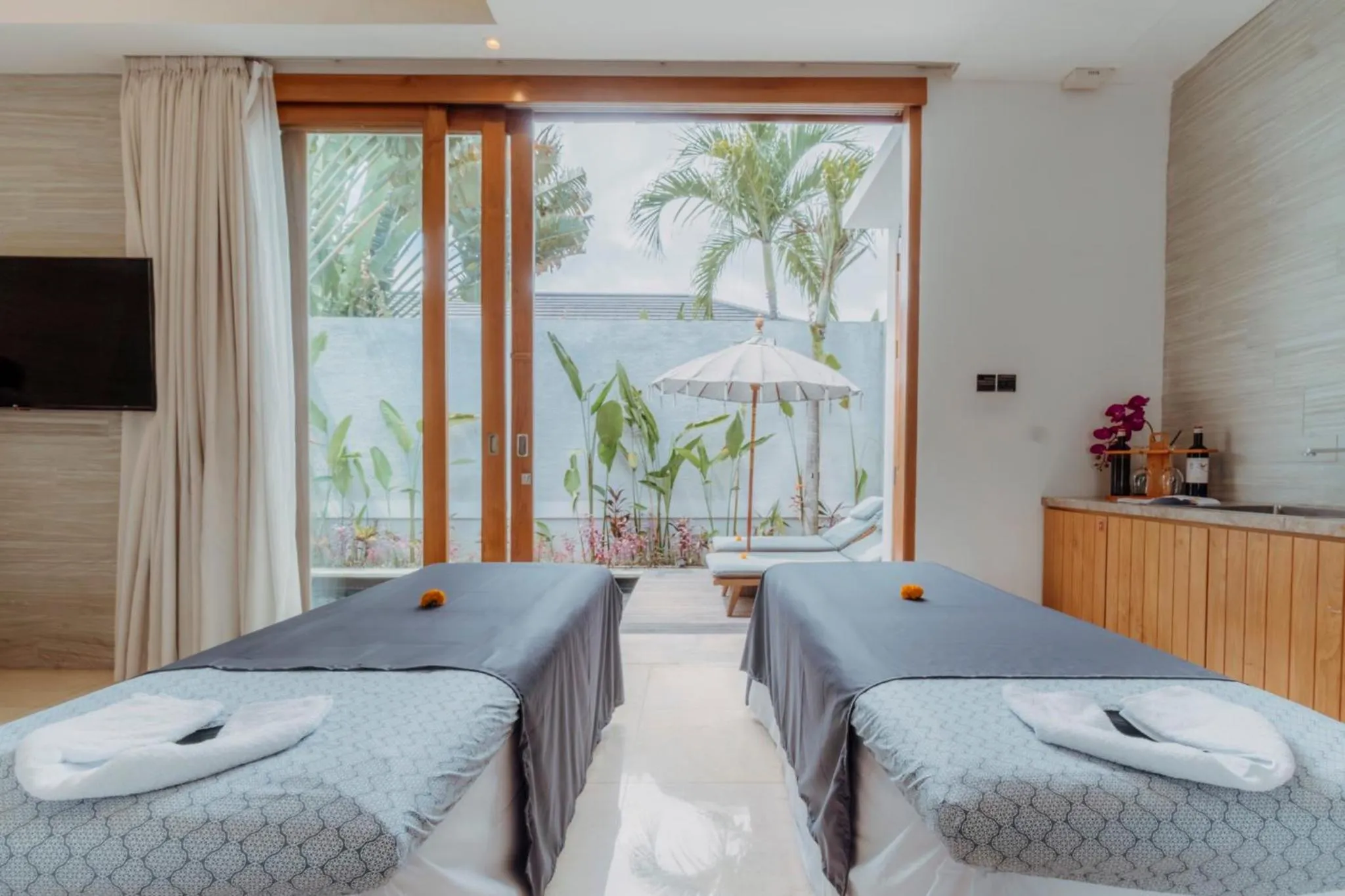 Spa and wellness centre/facilities, Bed in Astera Villa Seminyak by Ini Vie Hospitality