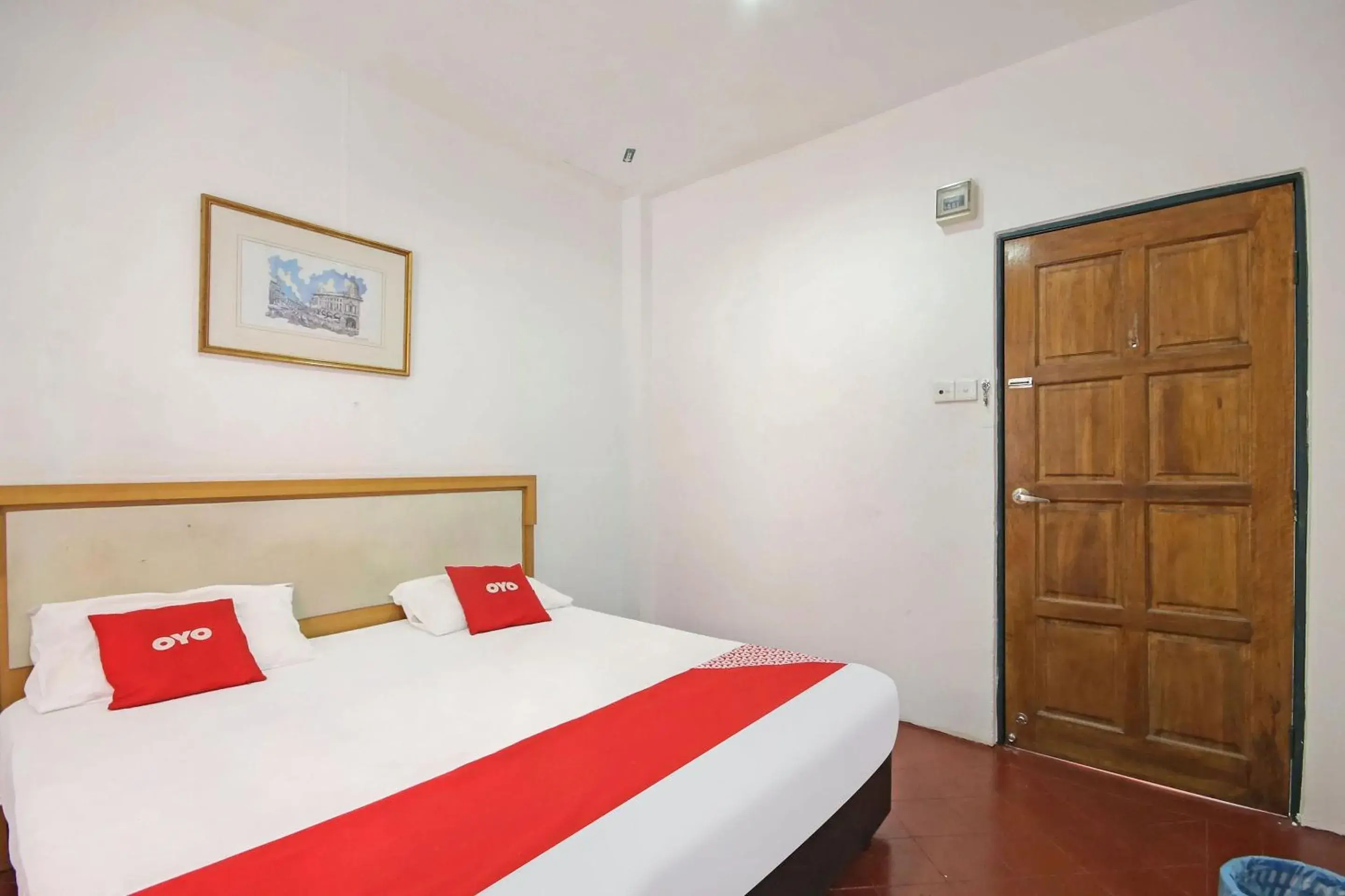 Bedroom, Bed in Hotel O Shalimar Bedroom, Bed in Hotel O Shalimar