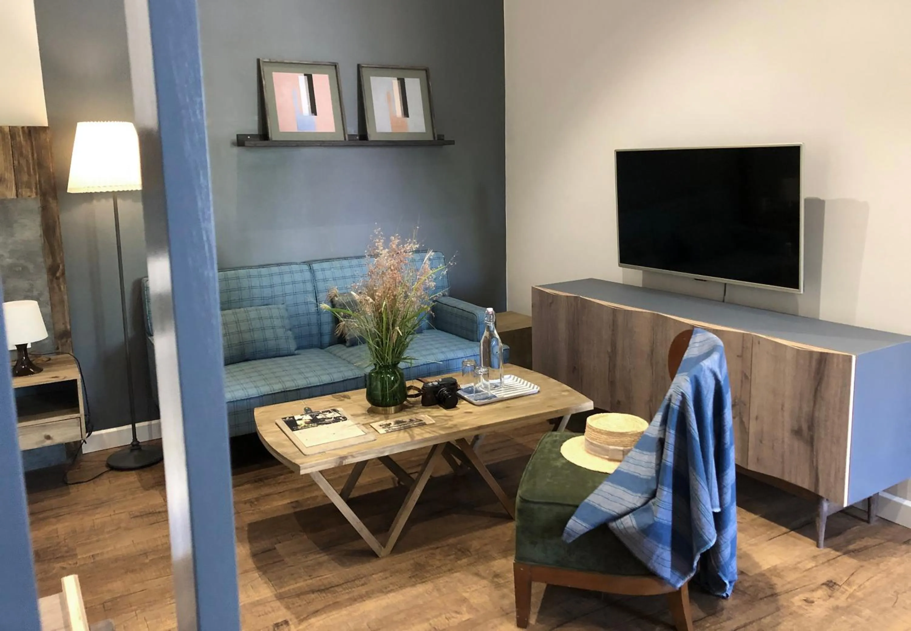 TV and multimedia in Kaia Residence Danang Quiet Garden