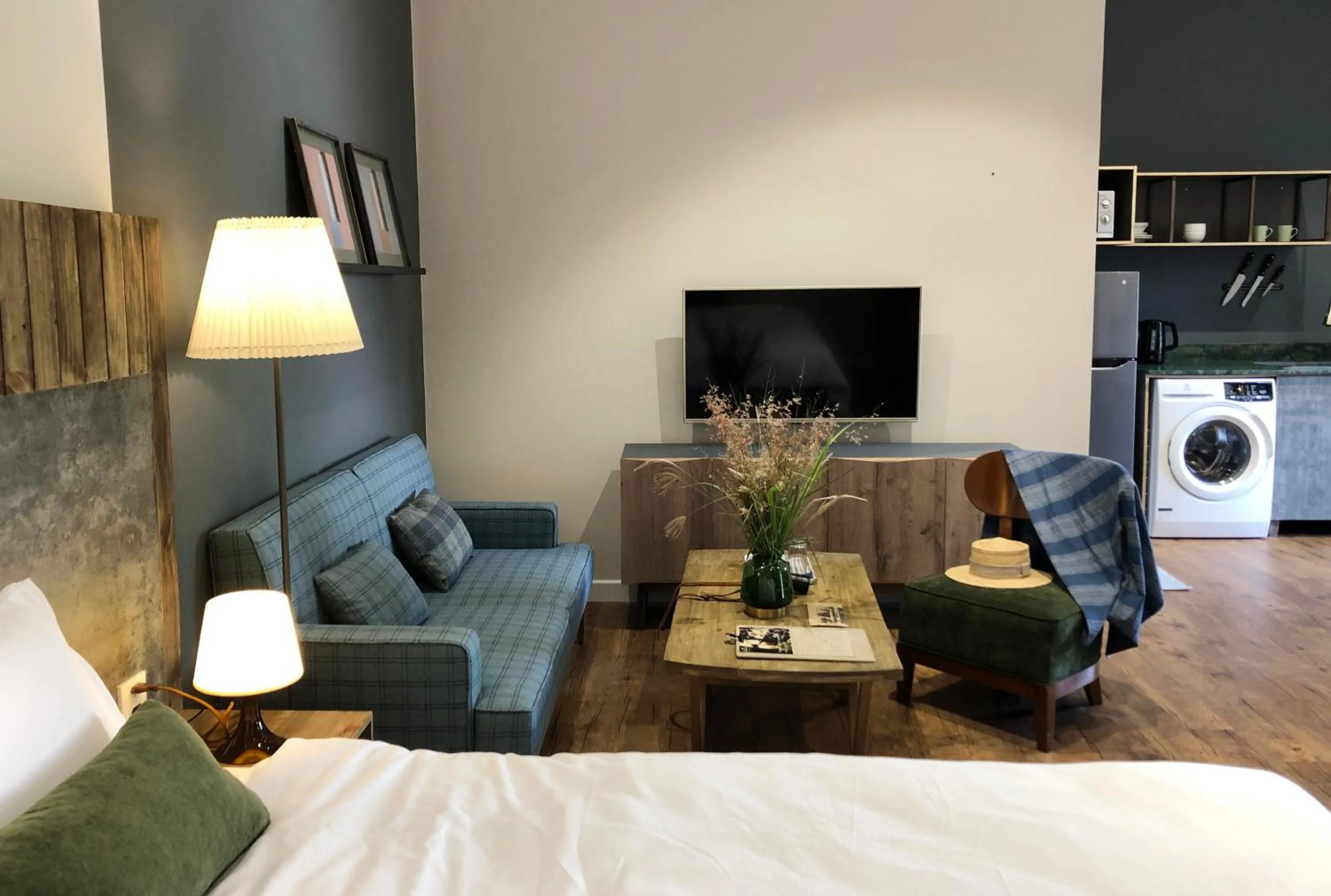 TV and multimedia, Bed in Kaia Residence Danang Quiet Garden