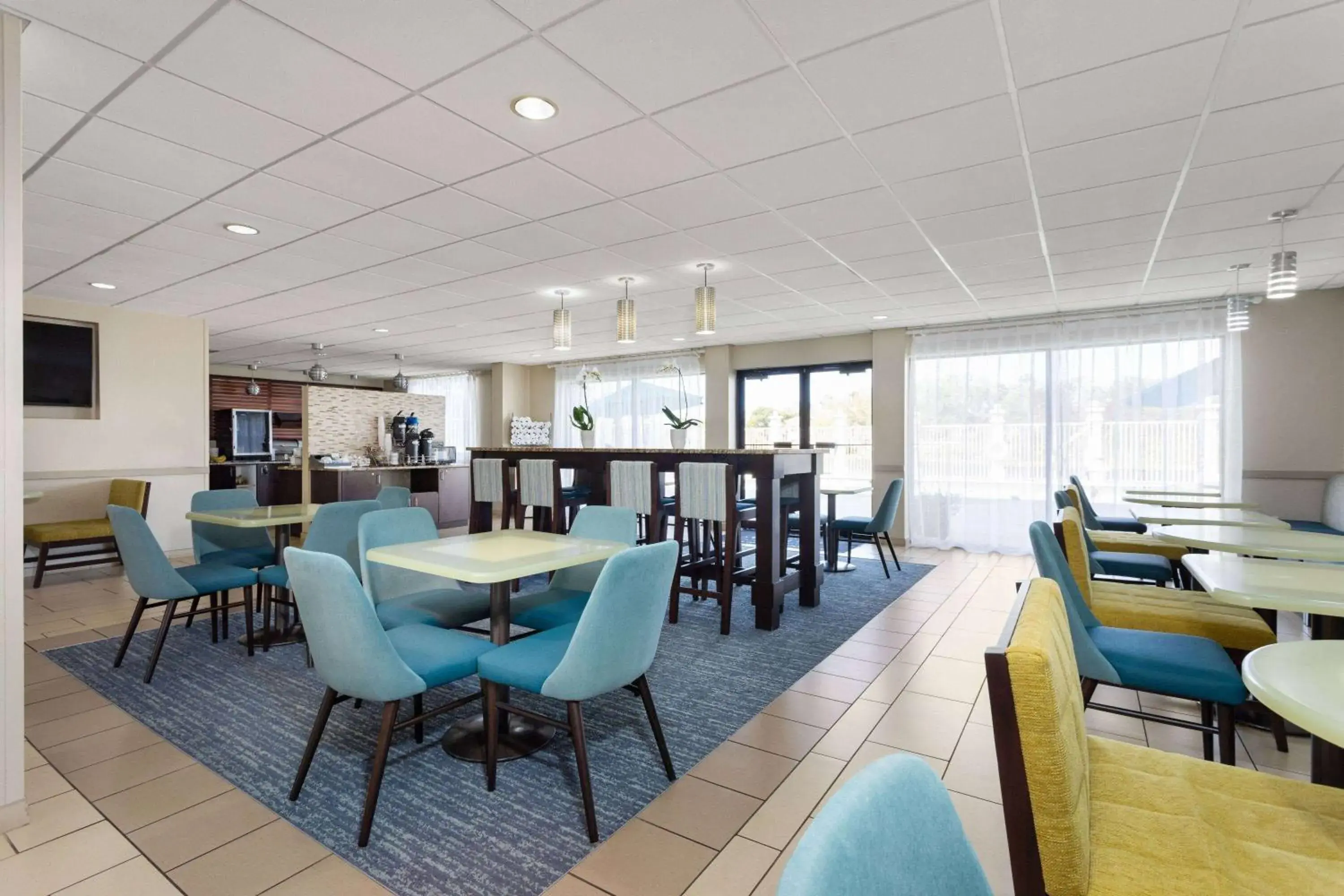 Breakfast in La Quinta by Wyndham Bonita Springs Naples North Breakfast in La Quinta by Wyndham Bonita Springs Naples North