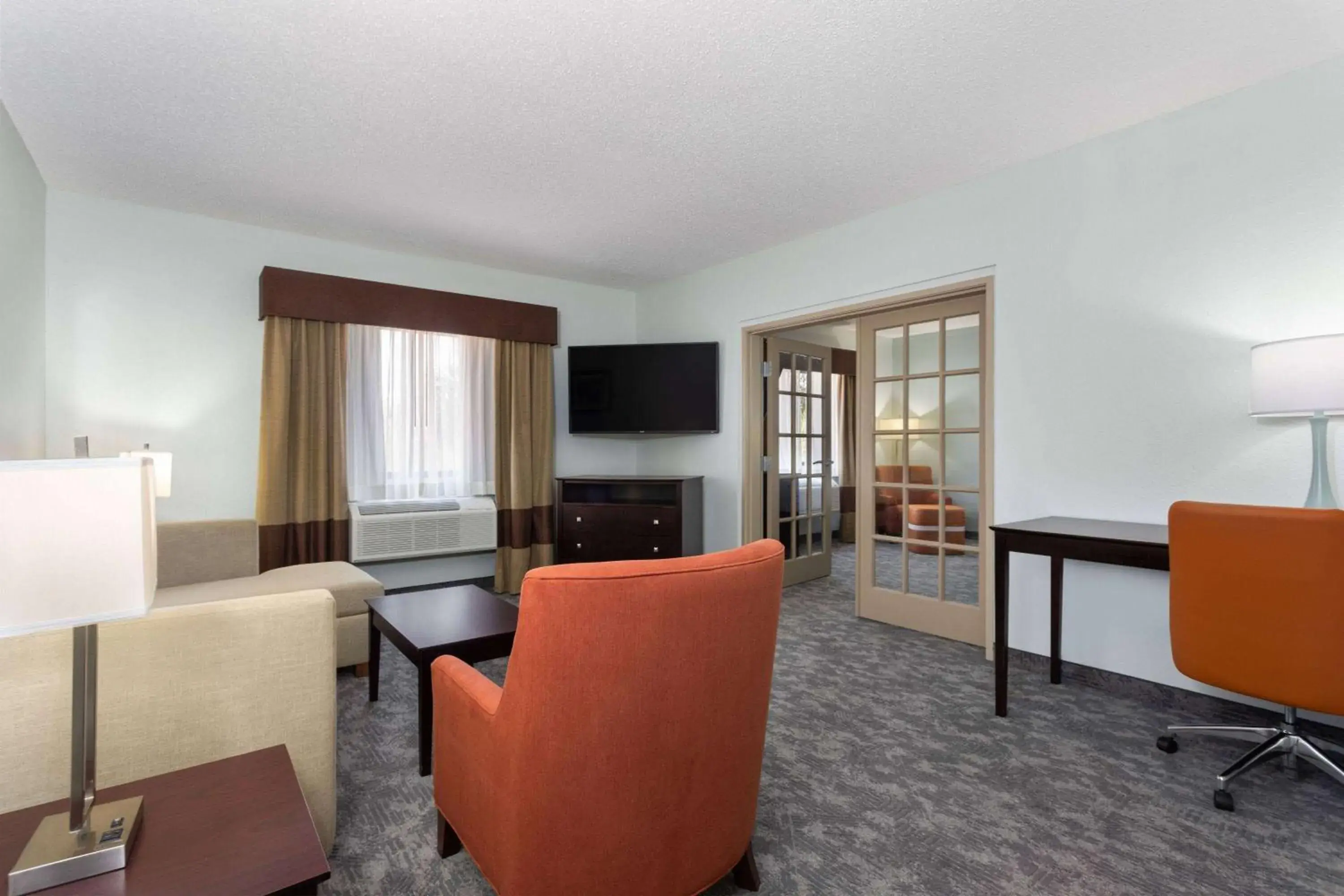 King Suite in La Quinta by Wyndham Bonita Springs Naples North King Suite in La Quinta by Wyndham Bonita Springs Naples North