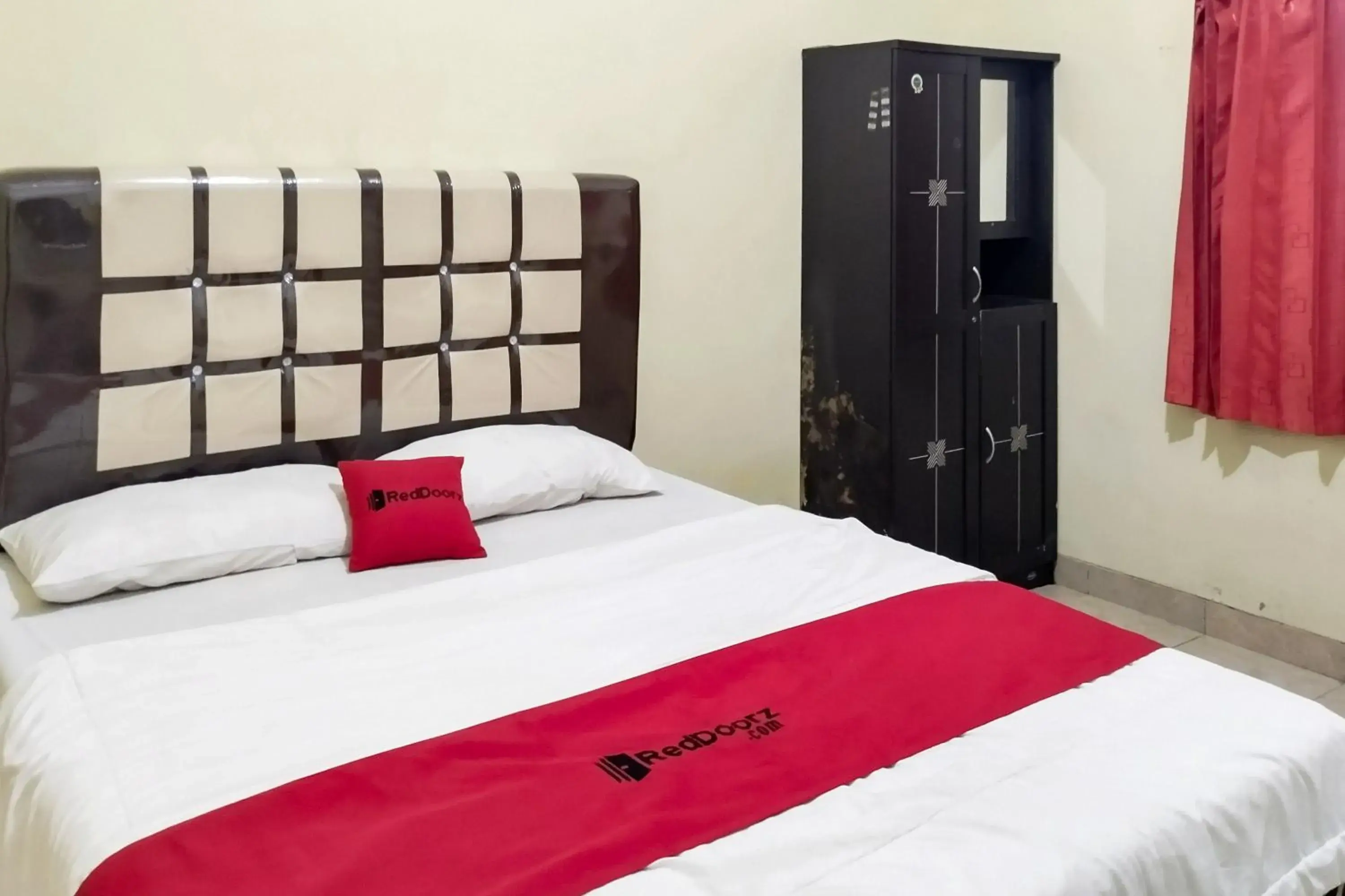 RedDoorz at Guesthouse Oemah Opa Metro Lampung RedDoorz at Guesthouse Oemah Opa Metro Lampung
