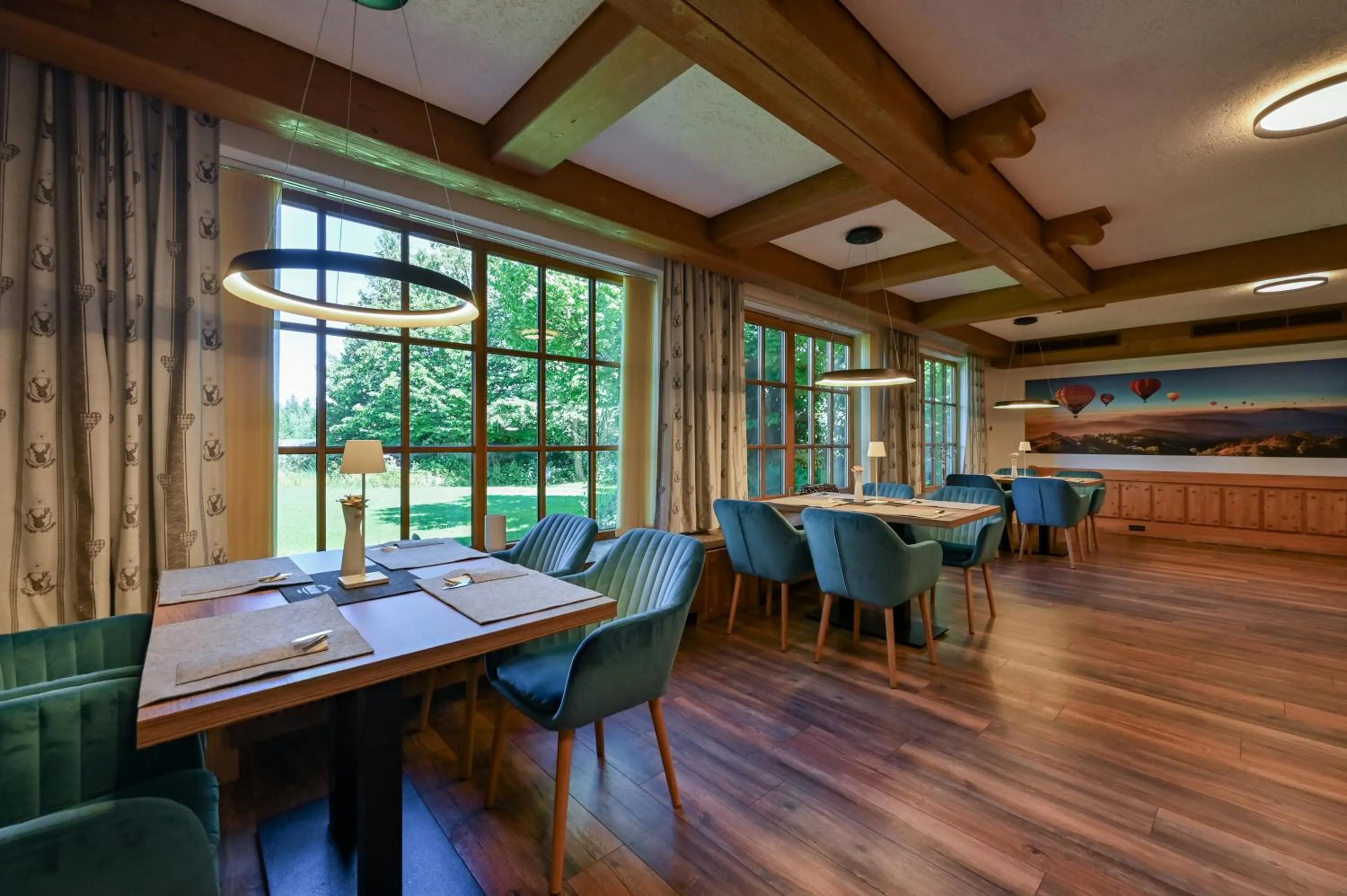 Restaurant/places to eat in Haus Magnushof