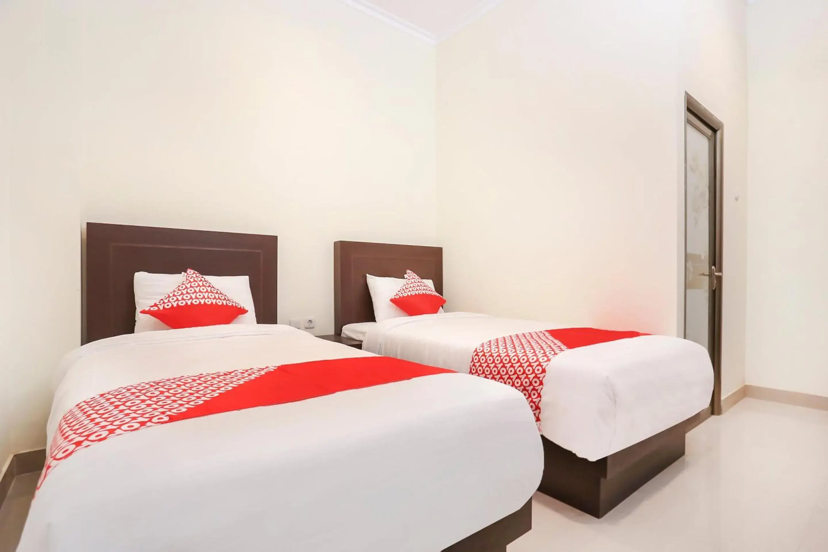 Bedroom, Bed in Collection O Yogyakarta near Jalan Malioboro formerly Alena Residence Bedroom, Bed in Collection O Yogyakarta near Jalan Malioboro formerly Alena Residence