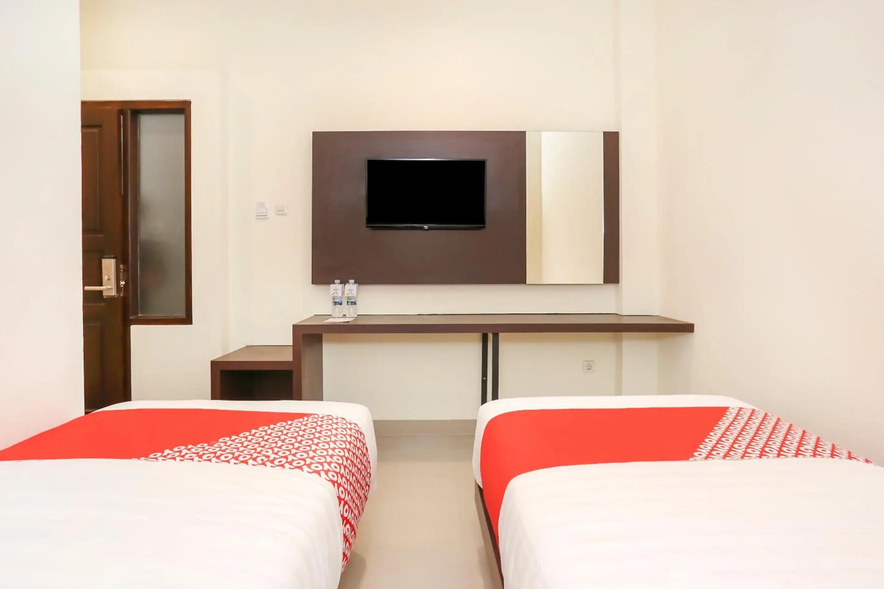 Bedroom, Bed in Collection O Yogyakarta near Jalan Malioboro formerly Alena Residence Bedroom, Bed in Collection O Yogyakarta near Jalan Malioboro formerly Alena Residence