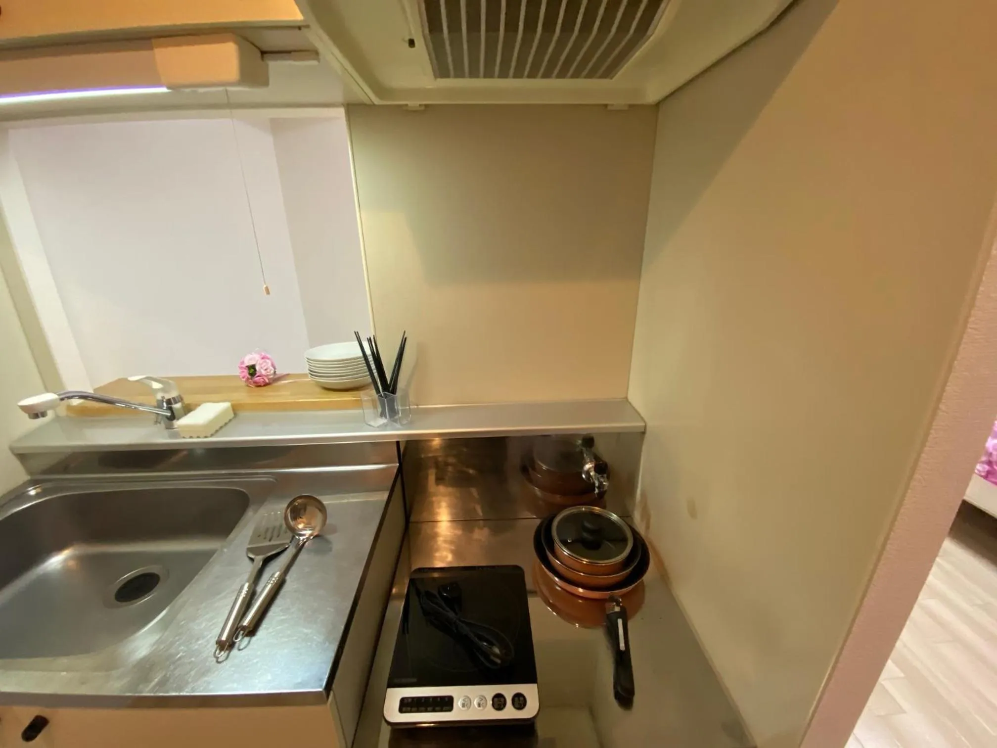 IK Minami6Jo Residence 301