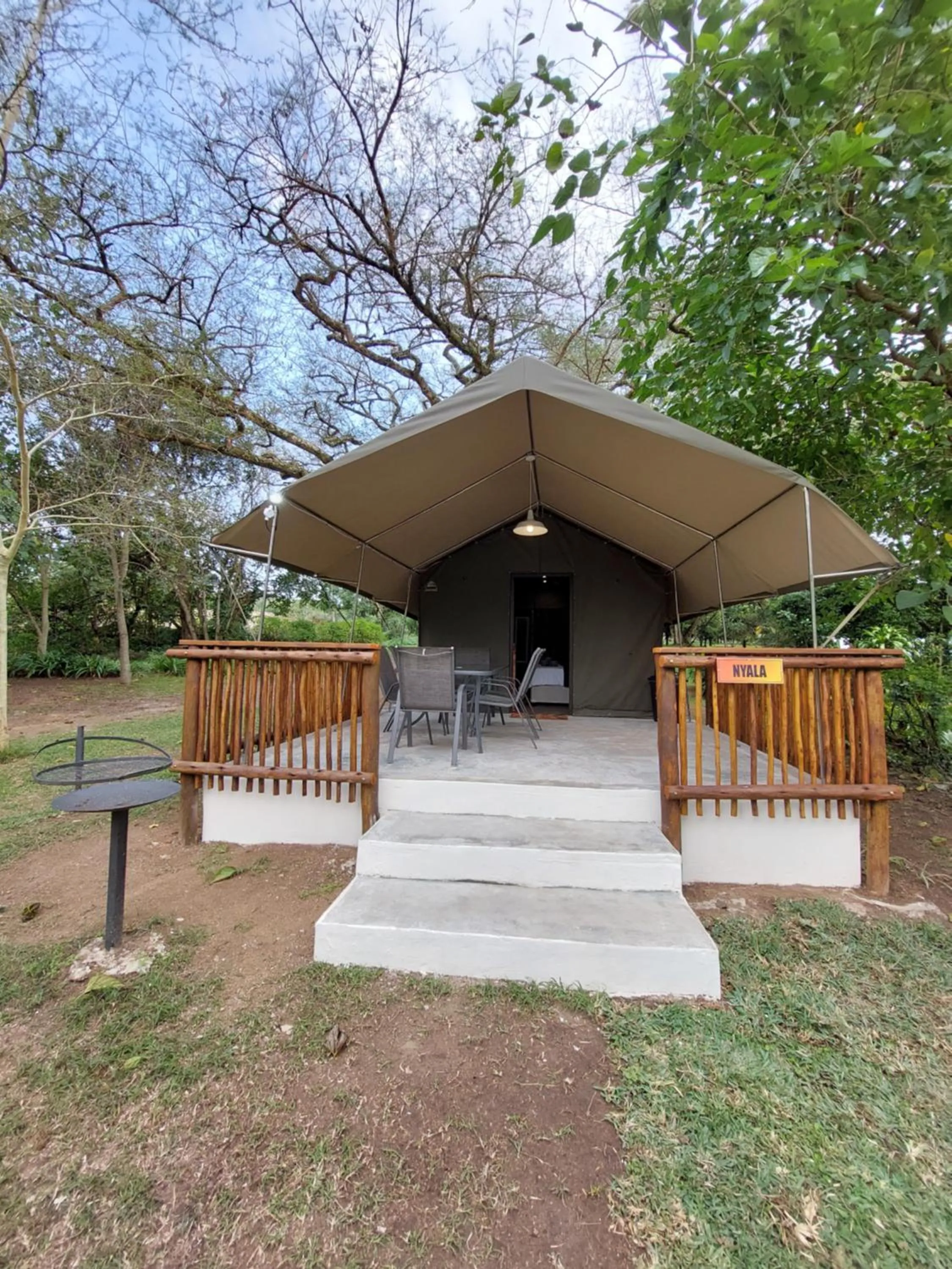 Property building in Rockview Lodge