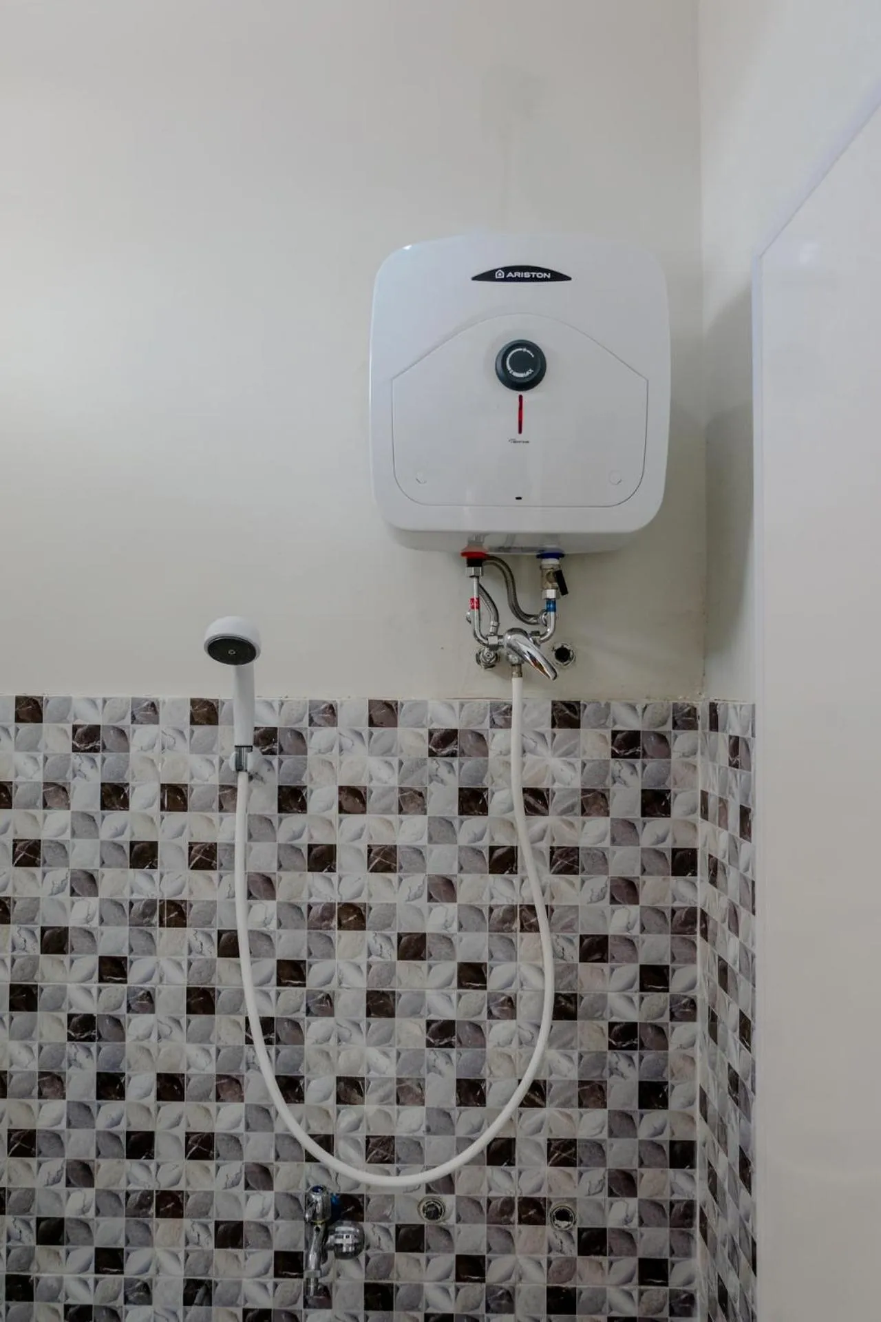 Bathroom in OYO 1475 Oemah Jawa Family Residence