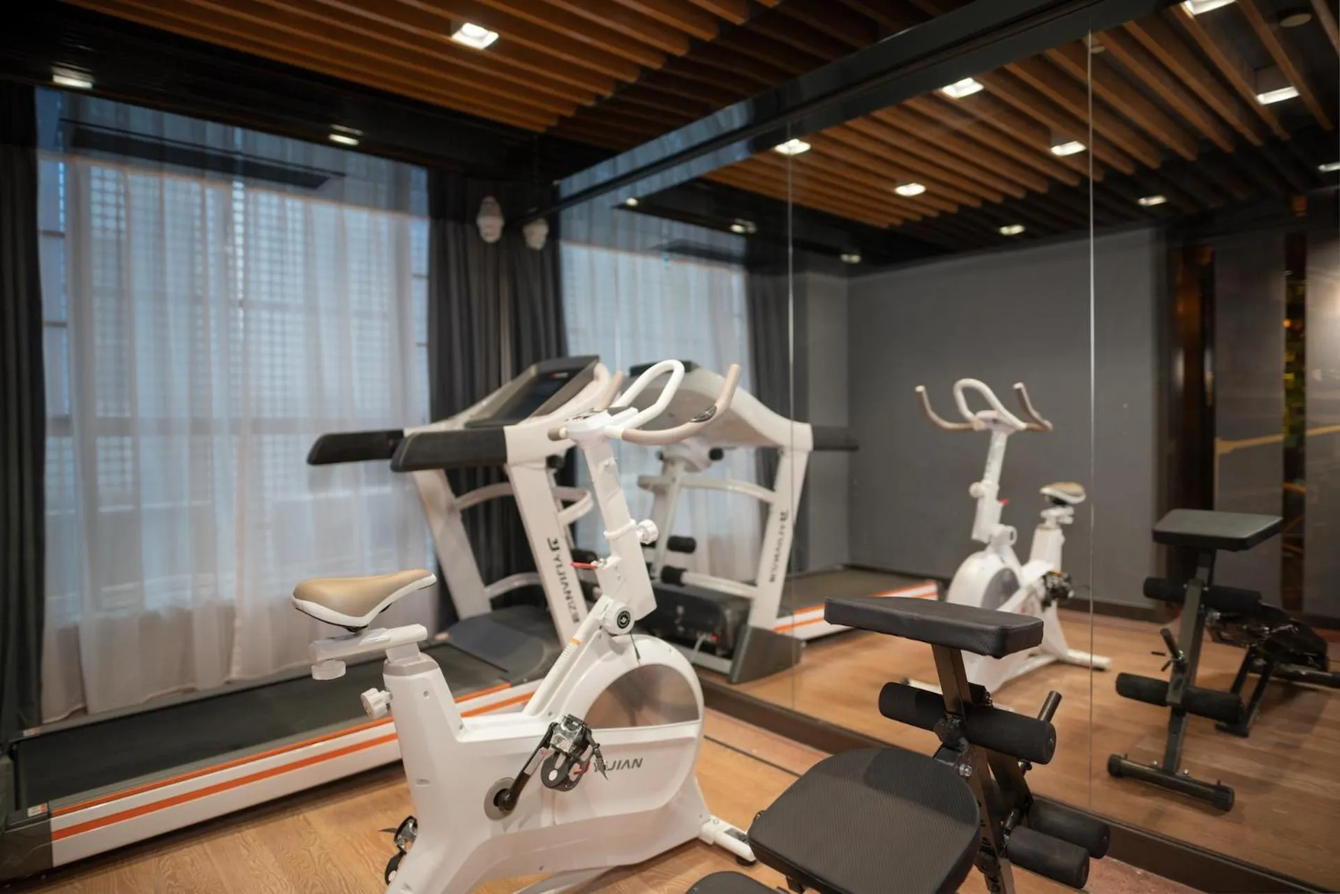 Fitness centre/facilities in CityNote Hotel Beijing Road Pedestrian Guangzhou