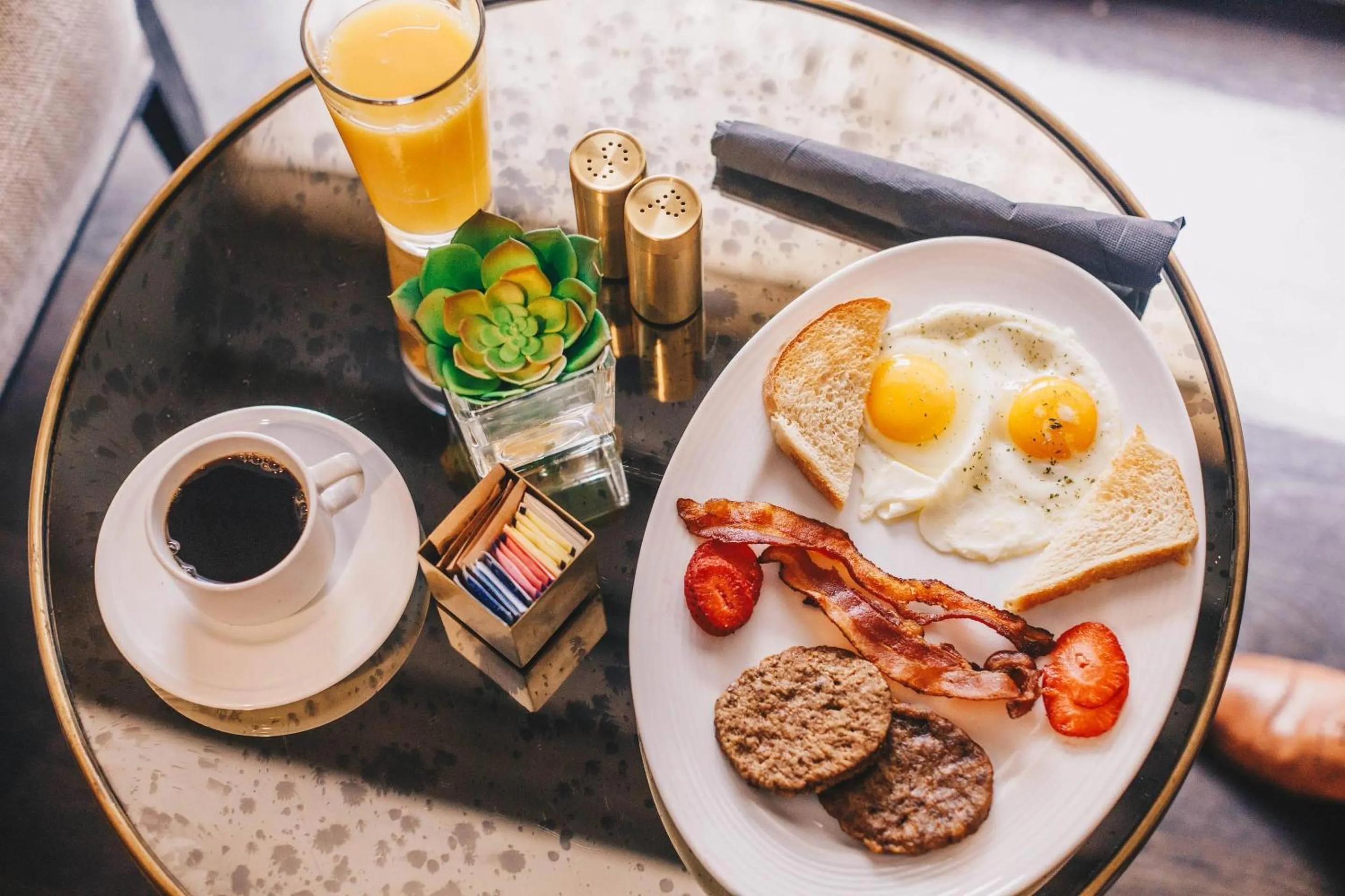 Breakfast in Cambria Downtown Phoenix Convention & Airport Hotel