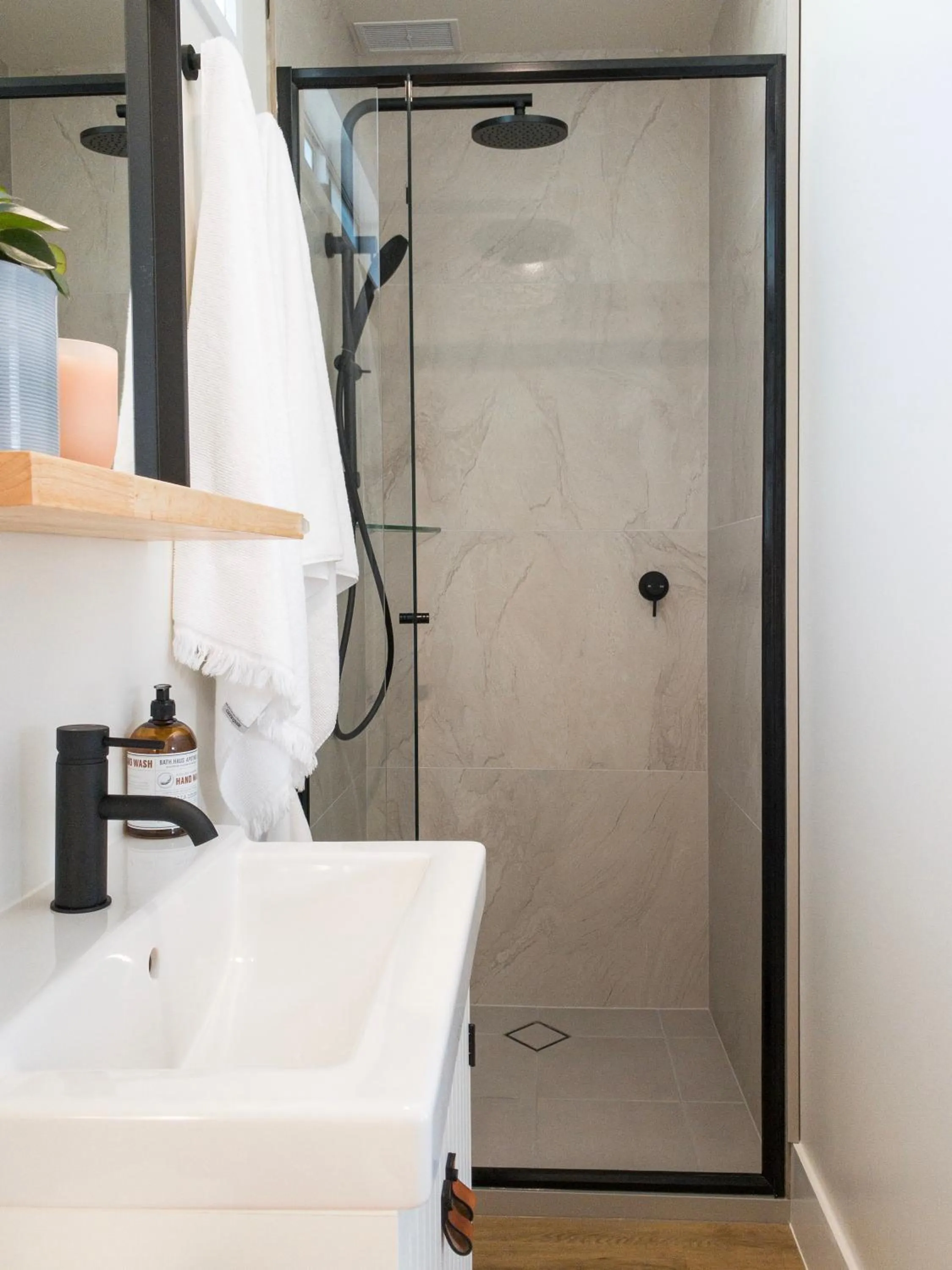 Bathroom in Little Palm Cabins