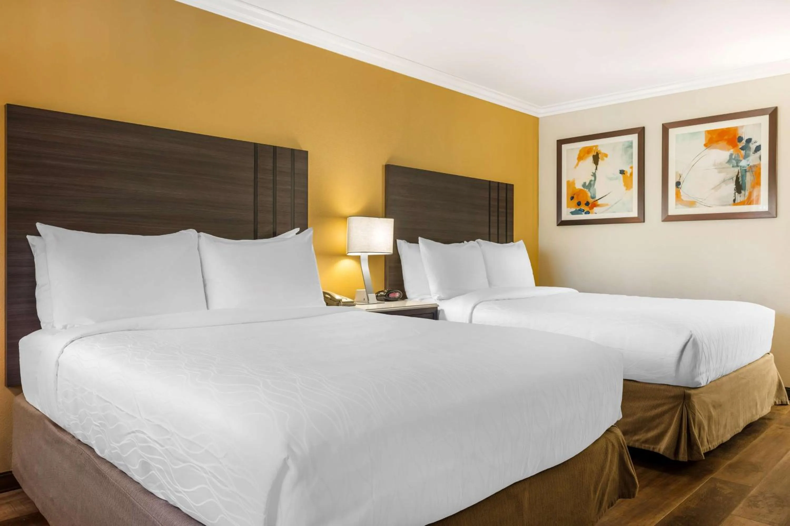 Bedroom, Bed in Best Western Plus Orange County Airport North