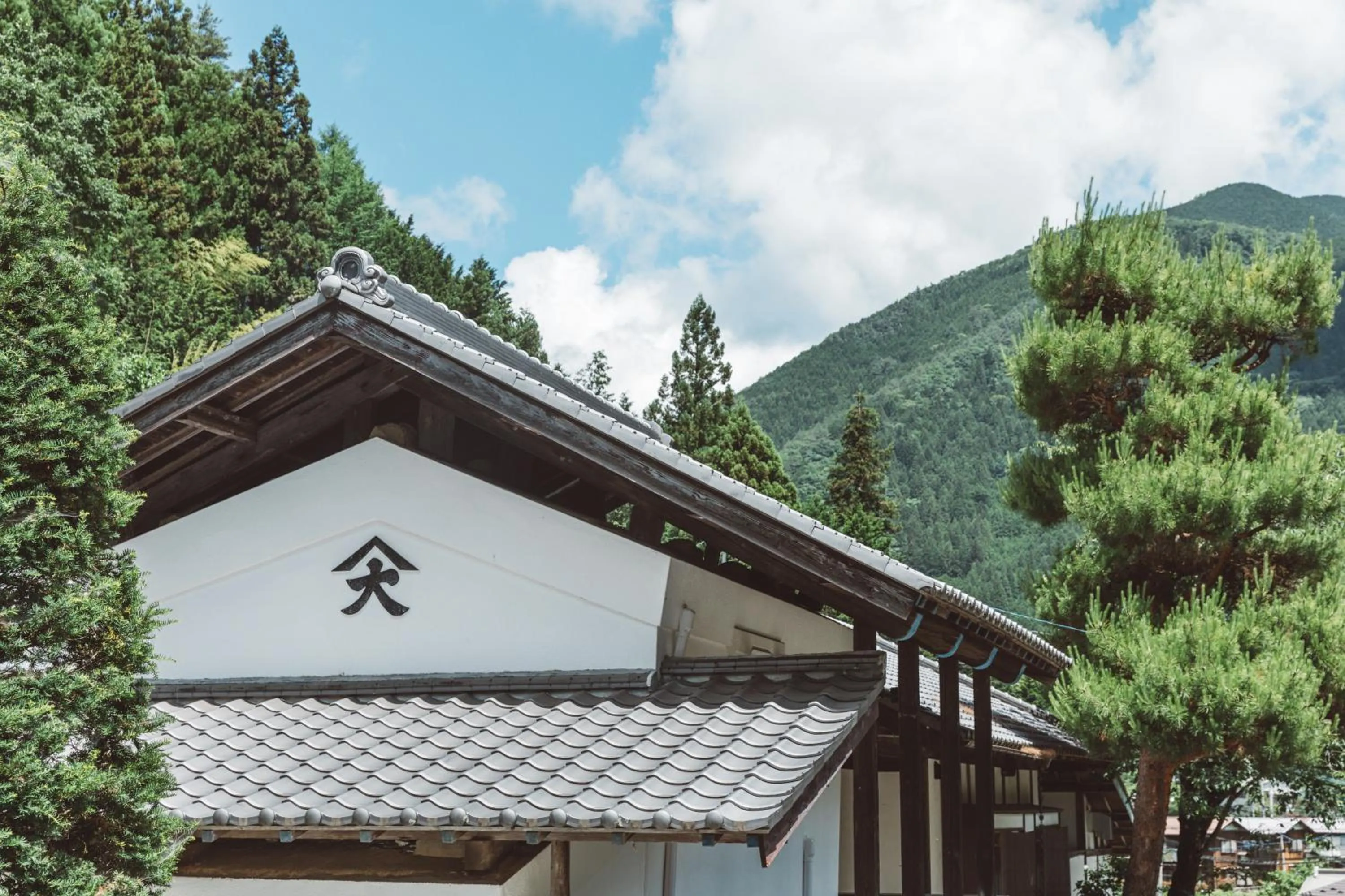Facade/entrance in NIPPONIA Kosuge Village