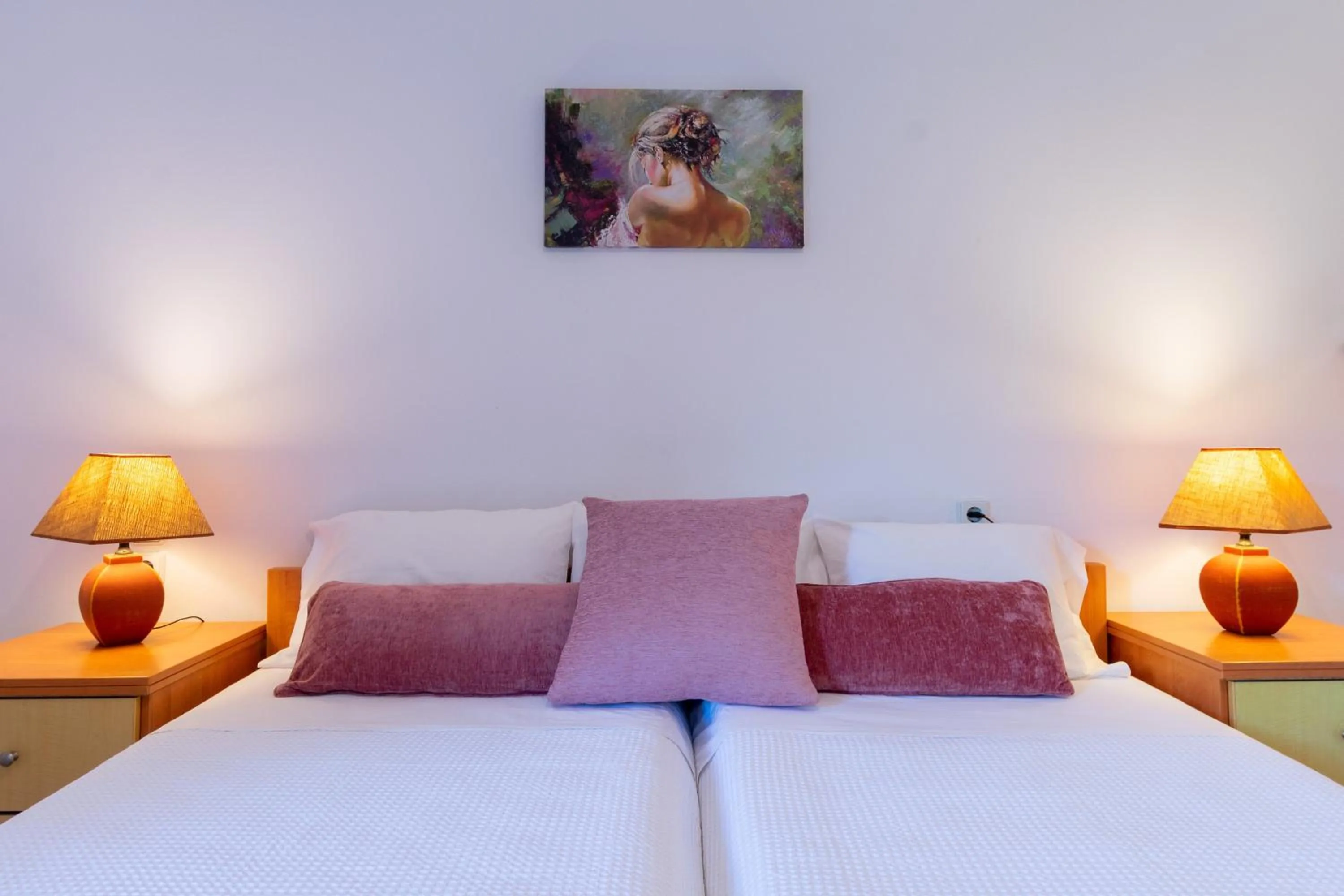 Bed in Rivendell Apartments