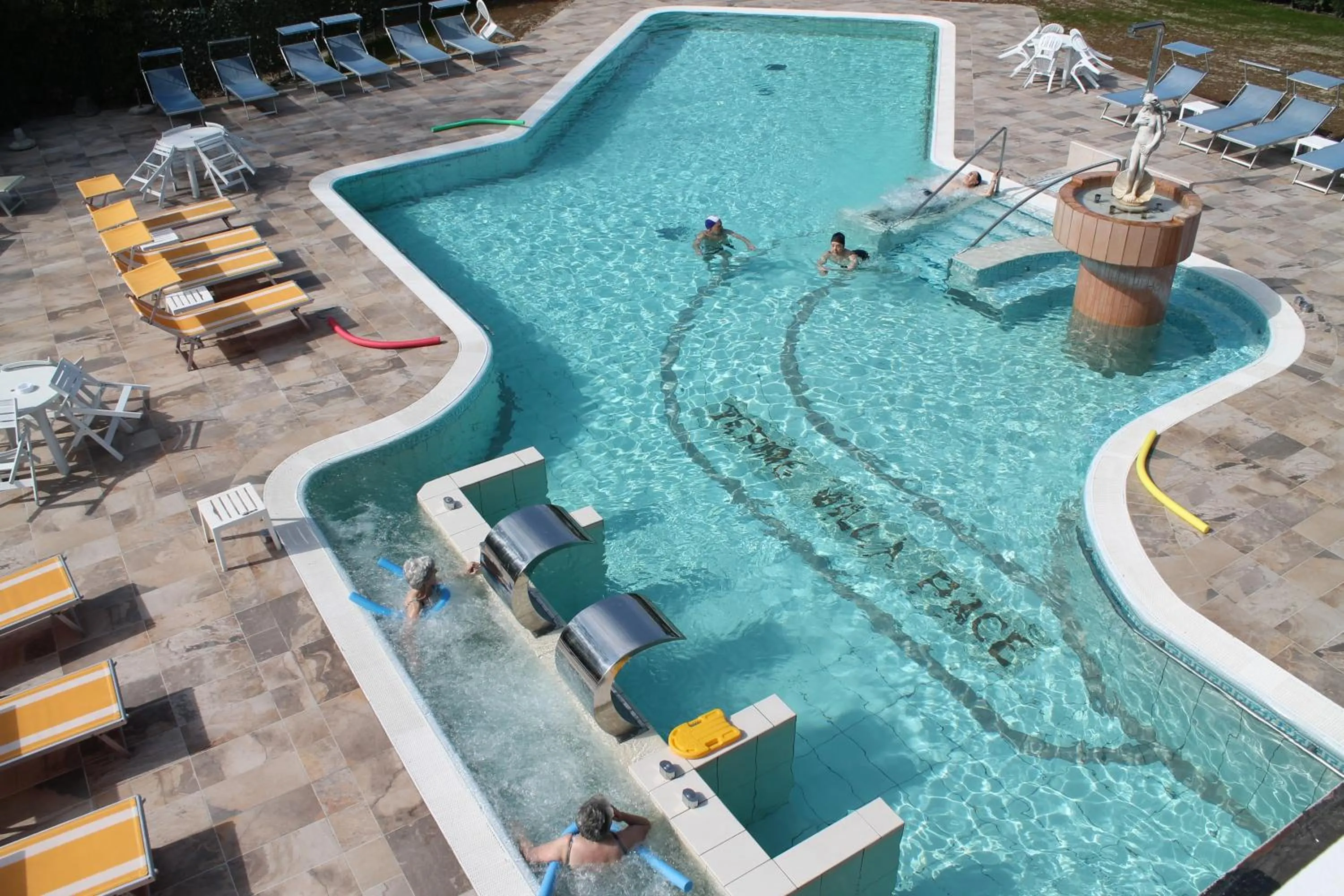 Swimming pool in Terme Villa Pace