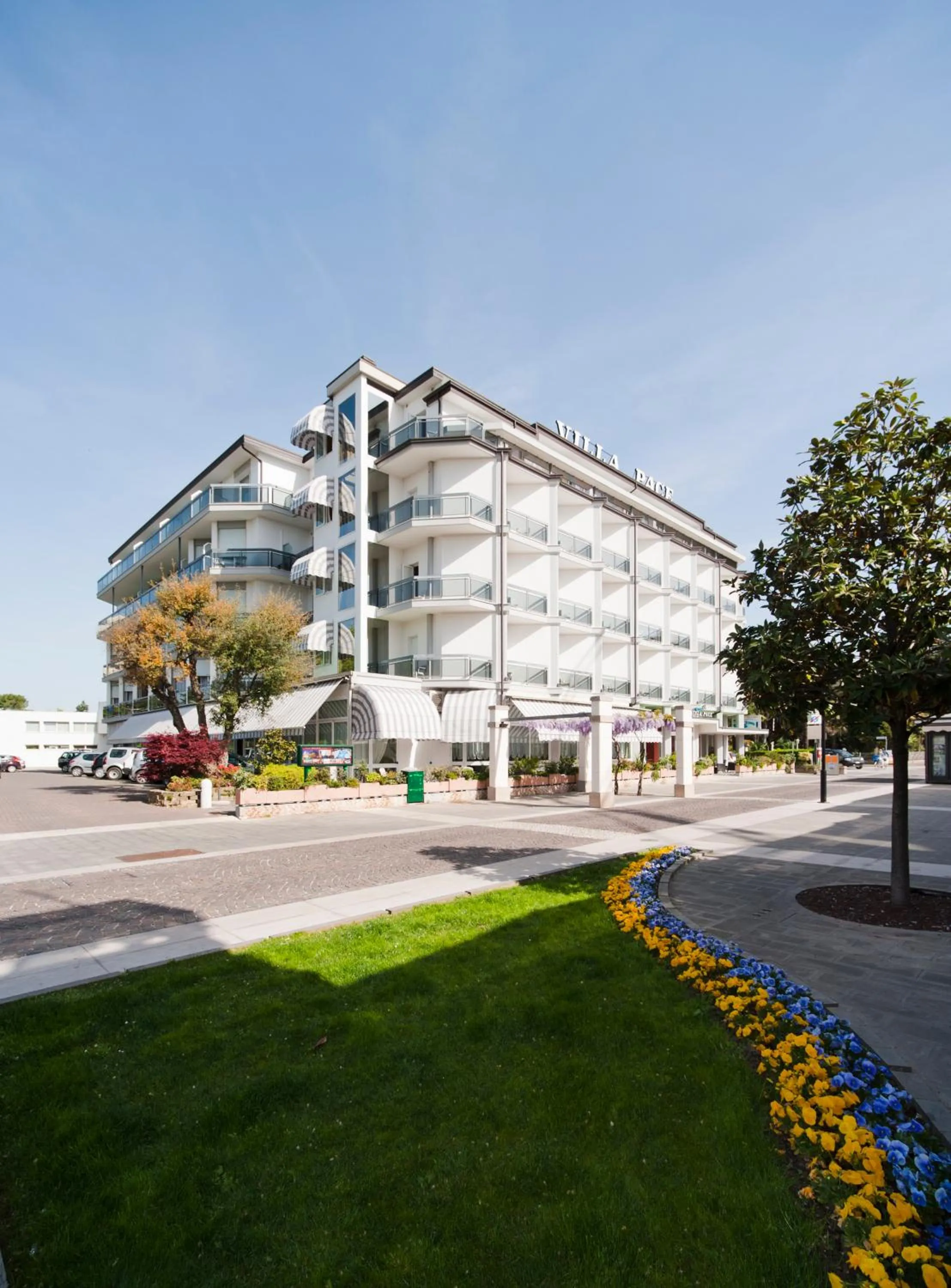 Facade/entrance in Terme Villa Pace