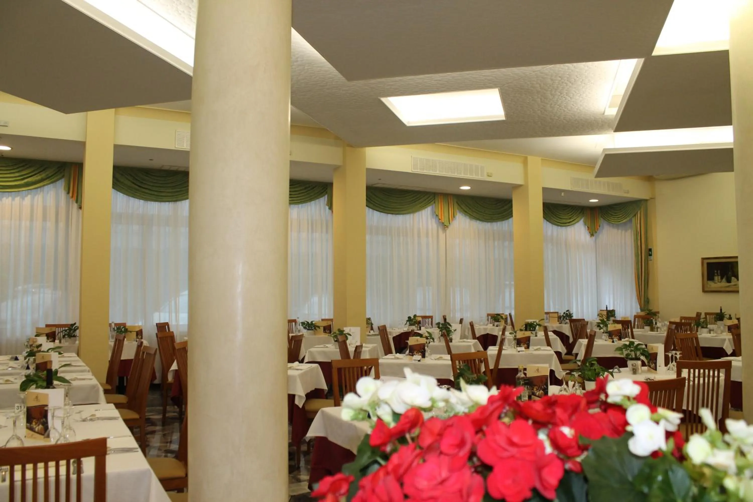 Restaurant/places to eat in Terme Villa Pace