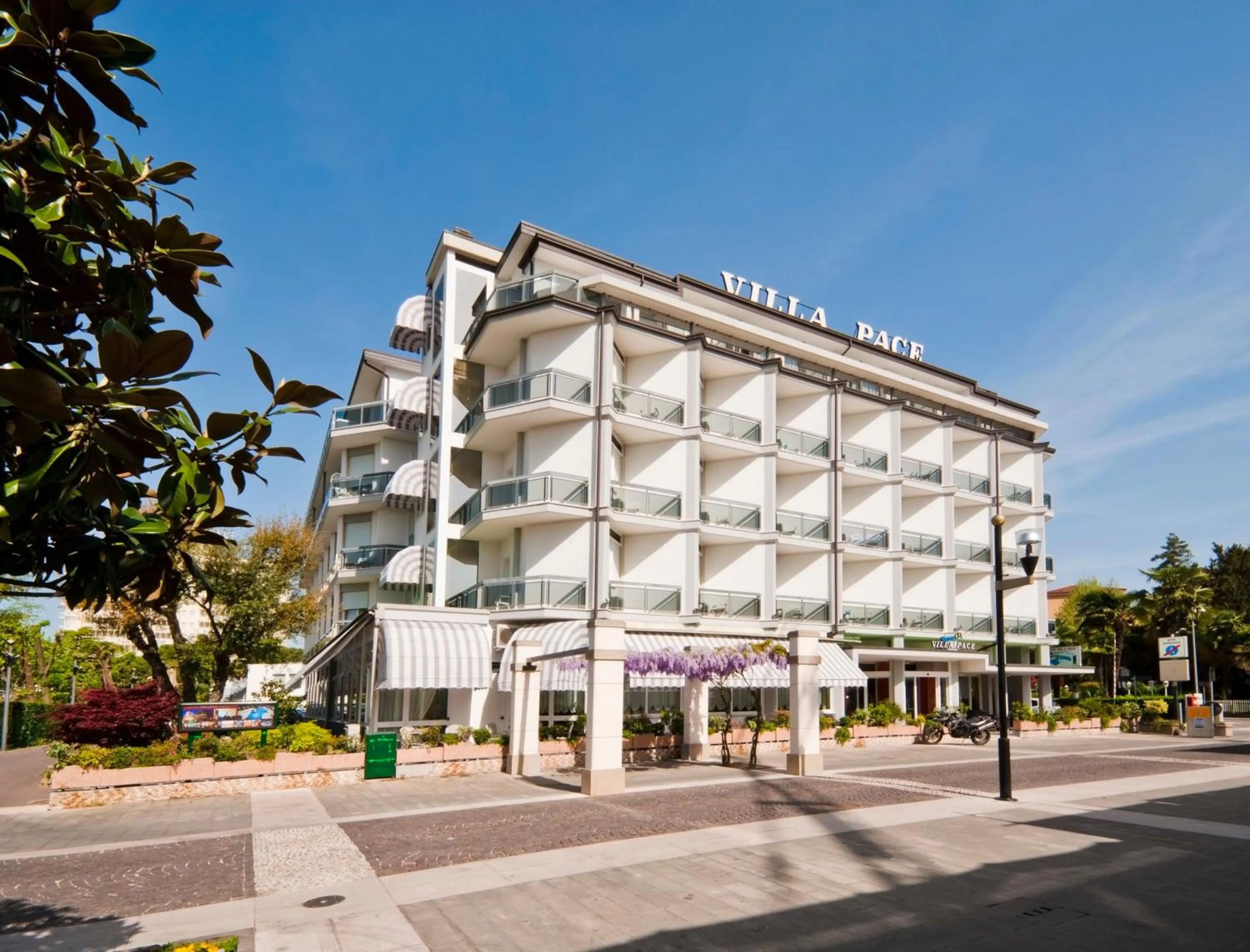 Facade/entrance in Terme Villa Pace