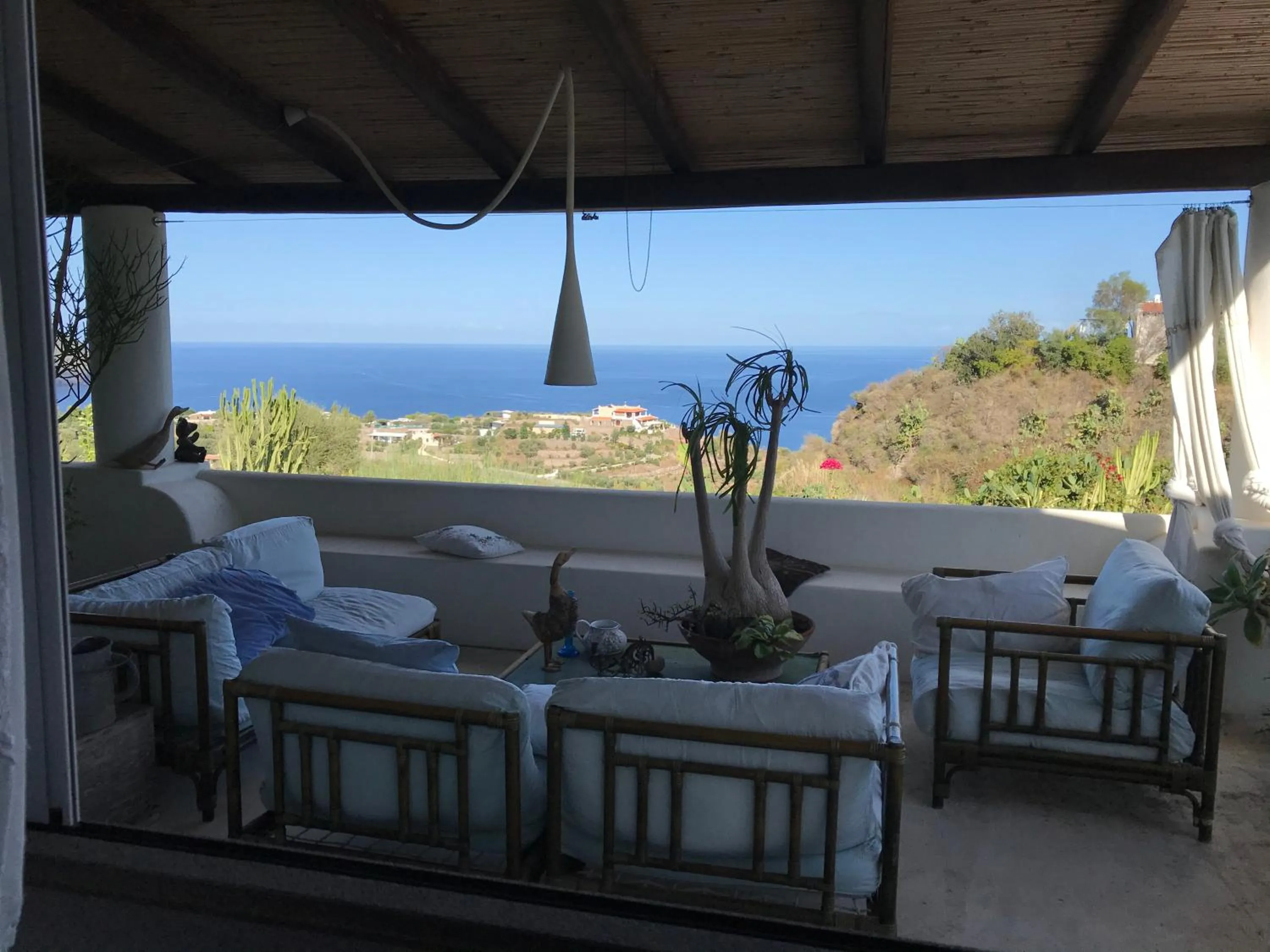 Patio in B&B Al Salvatore Di Lipari