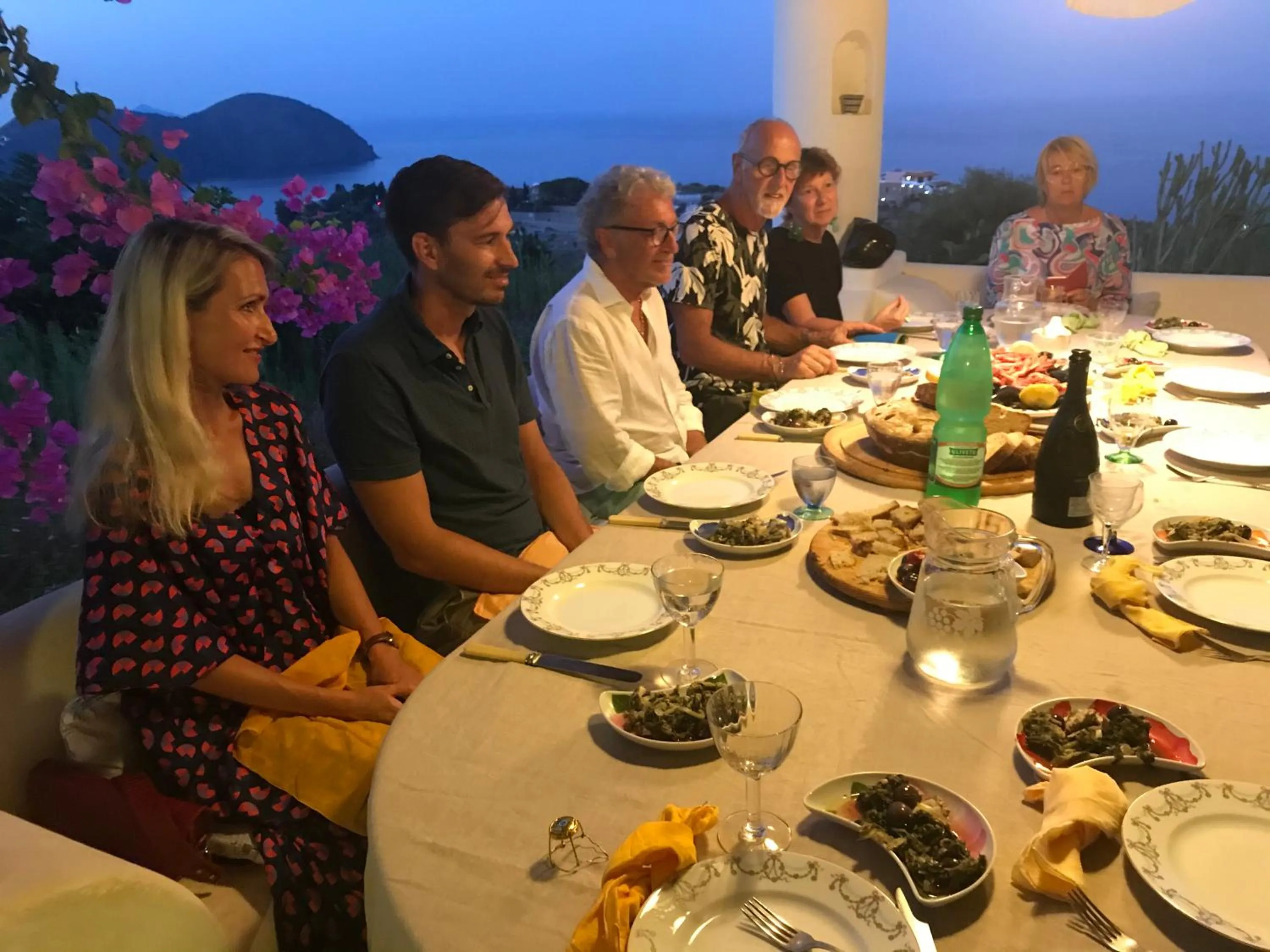 Restaurant/places to eat in B&B Al Salvatore Di Lipari