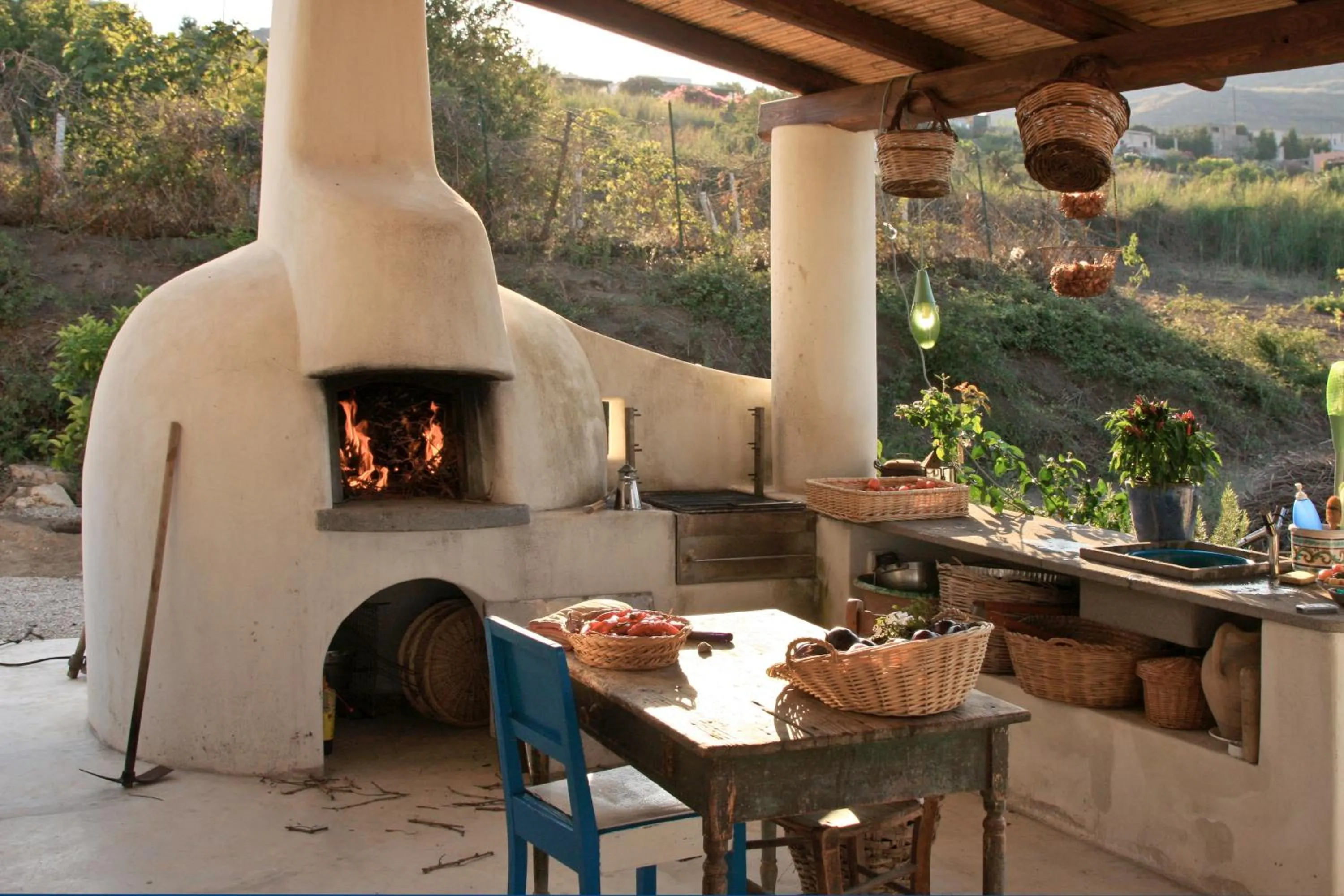 Restaurant/places to eat in B&B Al Salvatore Di Lipari