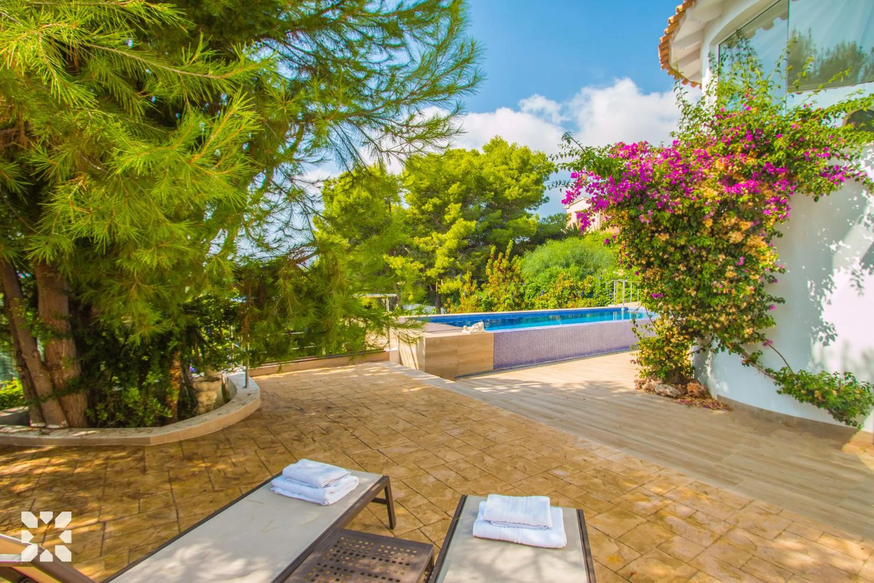 Patio in Villa La Casa Blanca by Abahana Villas