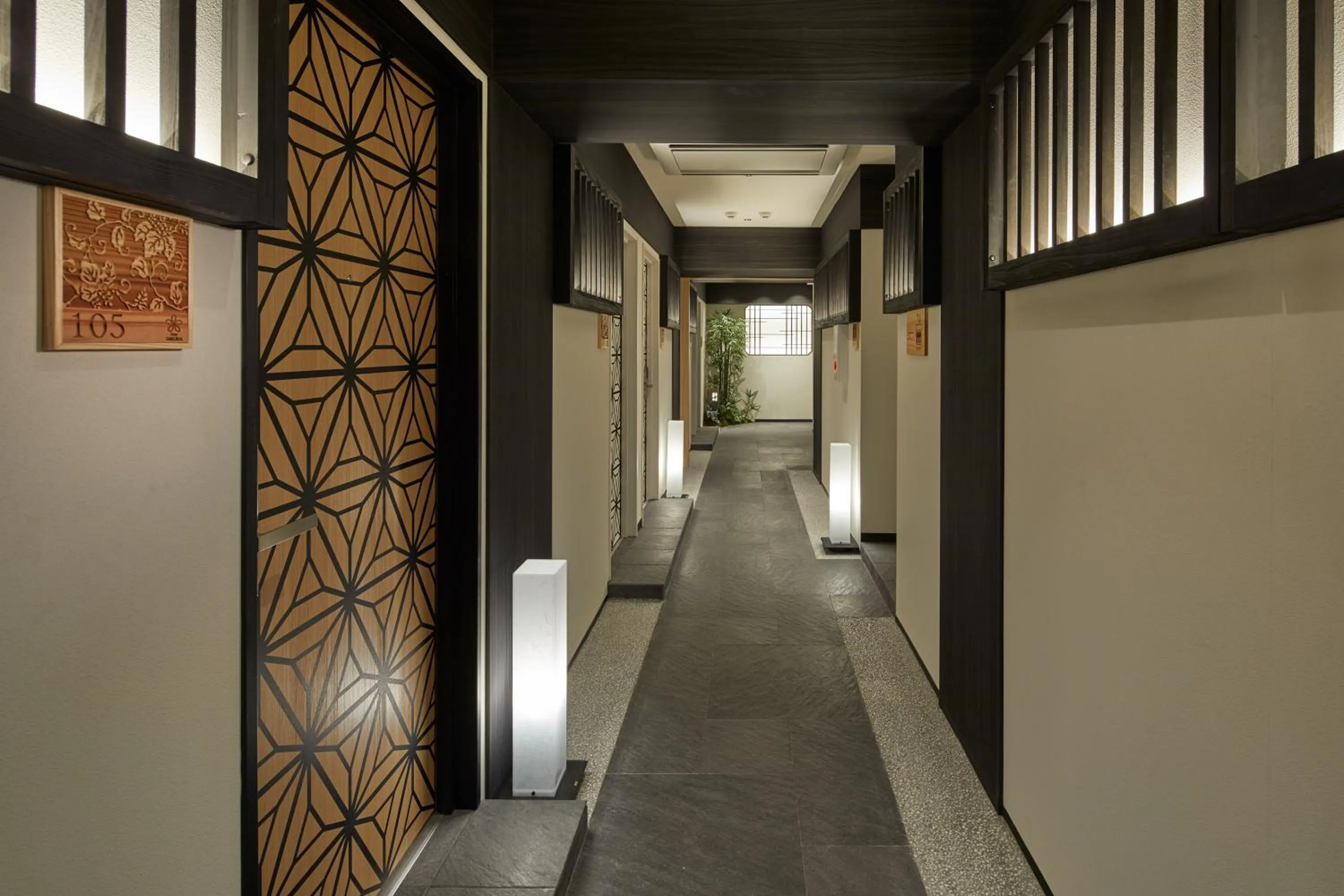 Decorative detail in Stay SAKURA Tokyo Shinjuku Hyakukura