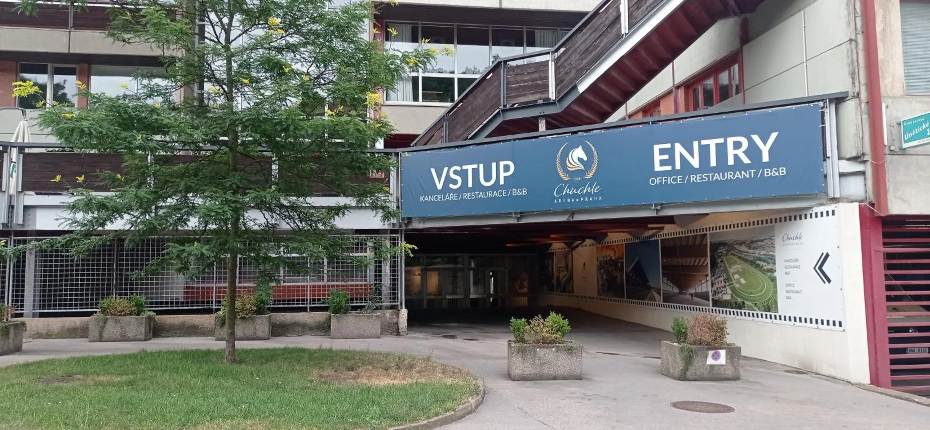 Property building in B&B Chuchle Arena Praha