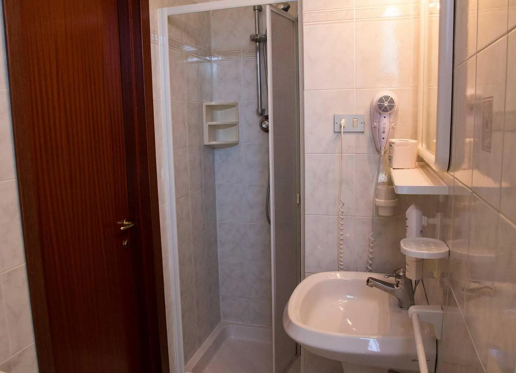 Bathroom in Hotel Silvia Framura - Cinque Terre