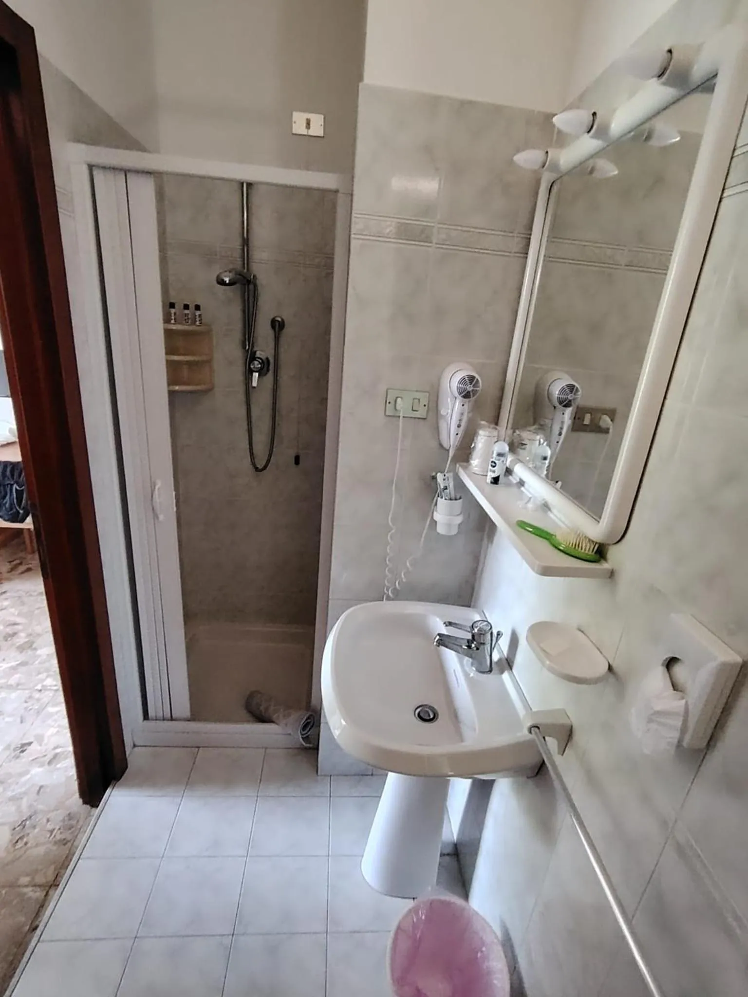 Bathroom in Hotel Silvia Framura - Cinque Terre