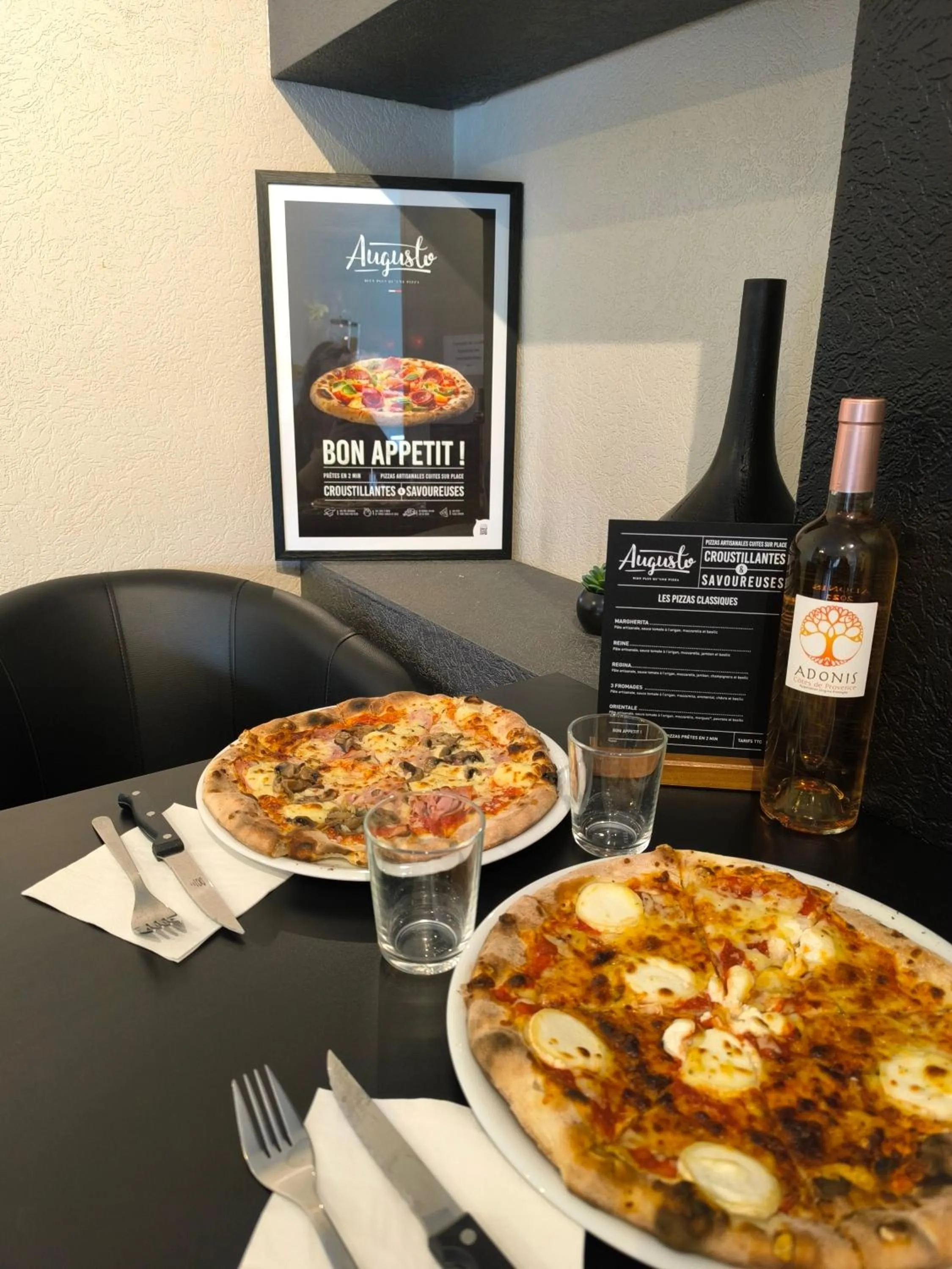 Restaurant/places to eat in Adonis Lyon Est Hôtel Artys