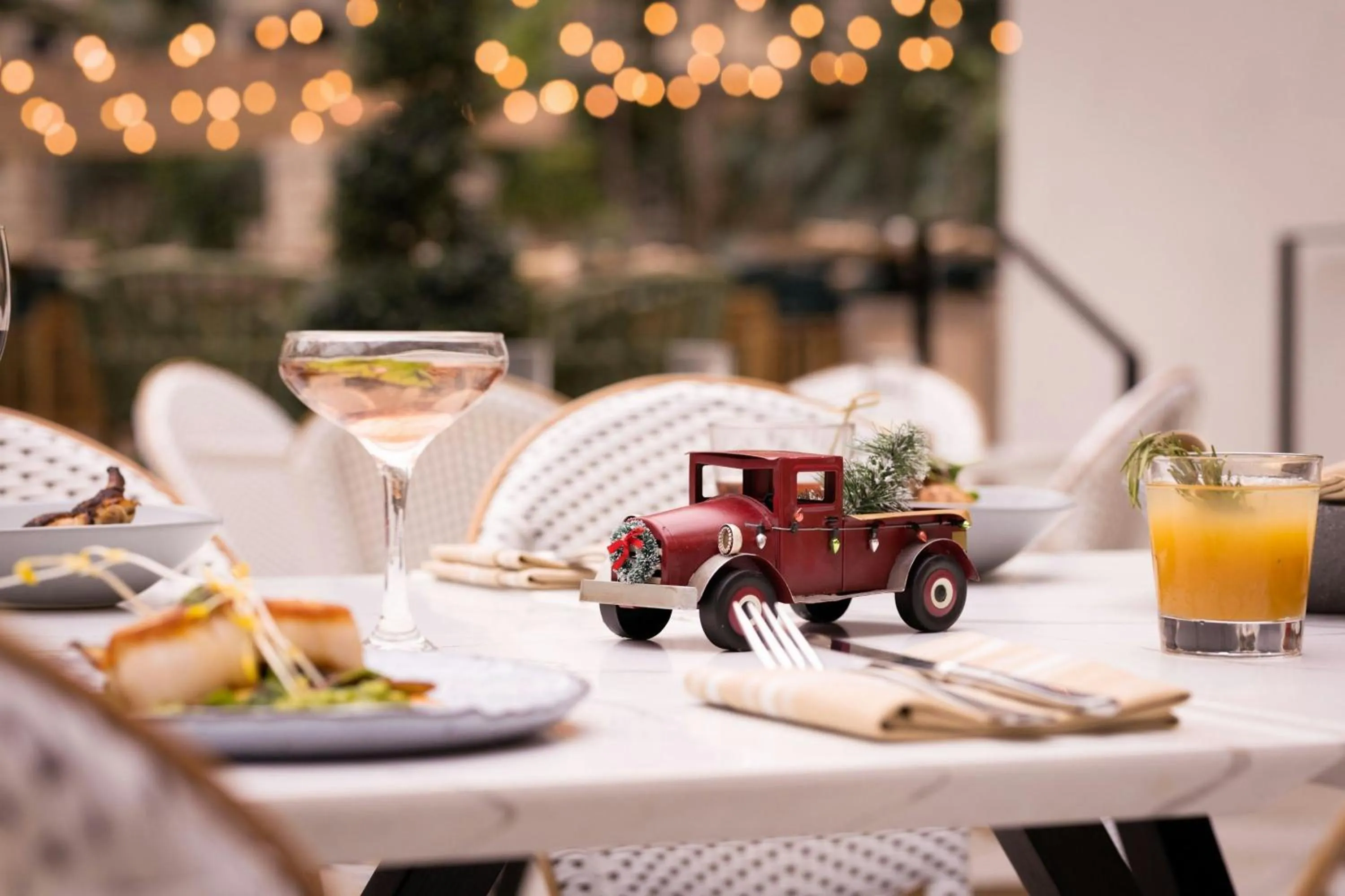 Restaurant/places to eat in Gaylord Palms Resort & Convention Center