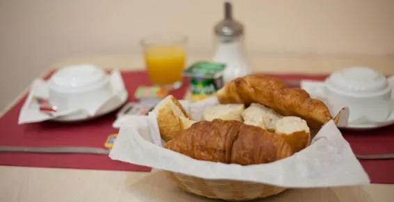 Dining area in Hotel De Londres