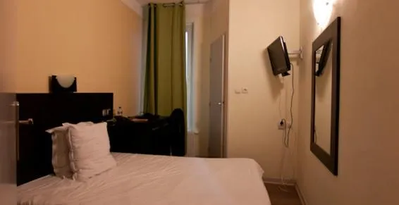 Bedroom, Bed in Hotel De Londres